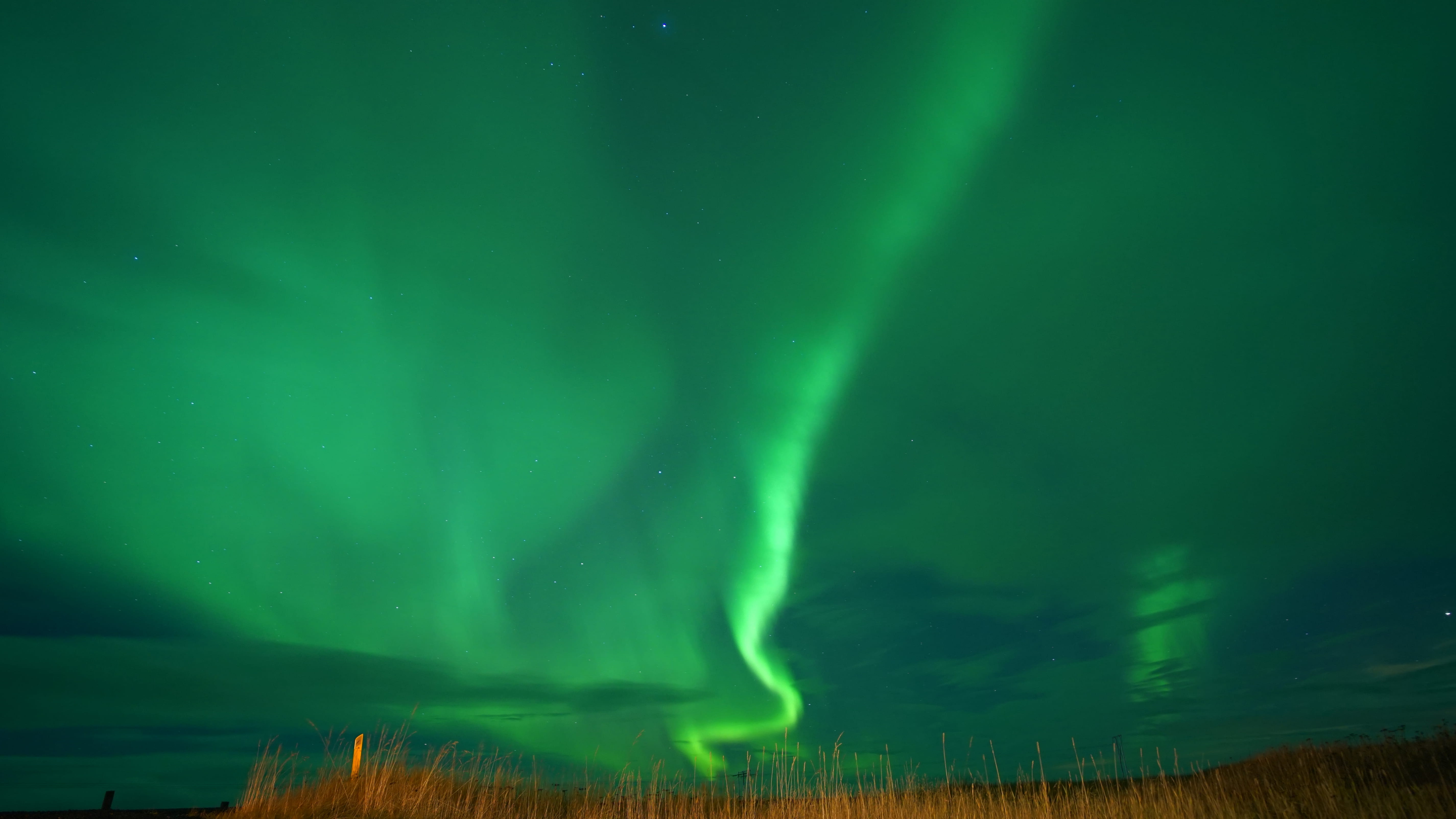 sky, green, star - space, environment, astronomy, light, auroraboreali, northern, 5K, nightsky, tranquil scene, natural phenomenon, water, no people, idyllic, HD Wallpaper