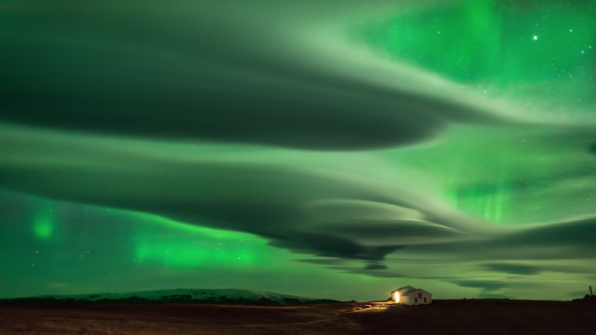 non-urban scene, environment, natural phenomenon, power in nature, tranquility, aurora polaris, tranquil scene, galaxy, planet, no people, night, green color, HD Wallpaper
