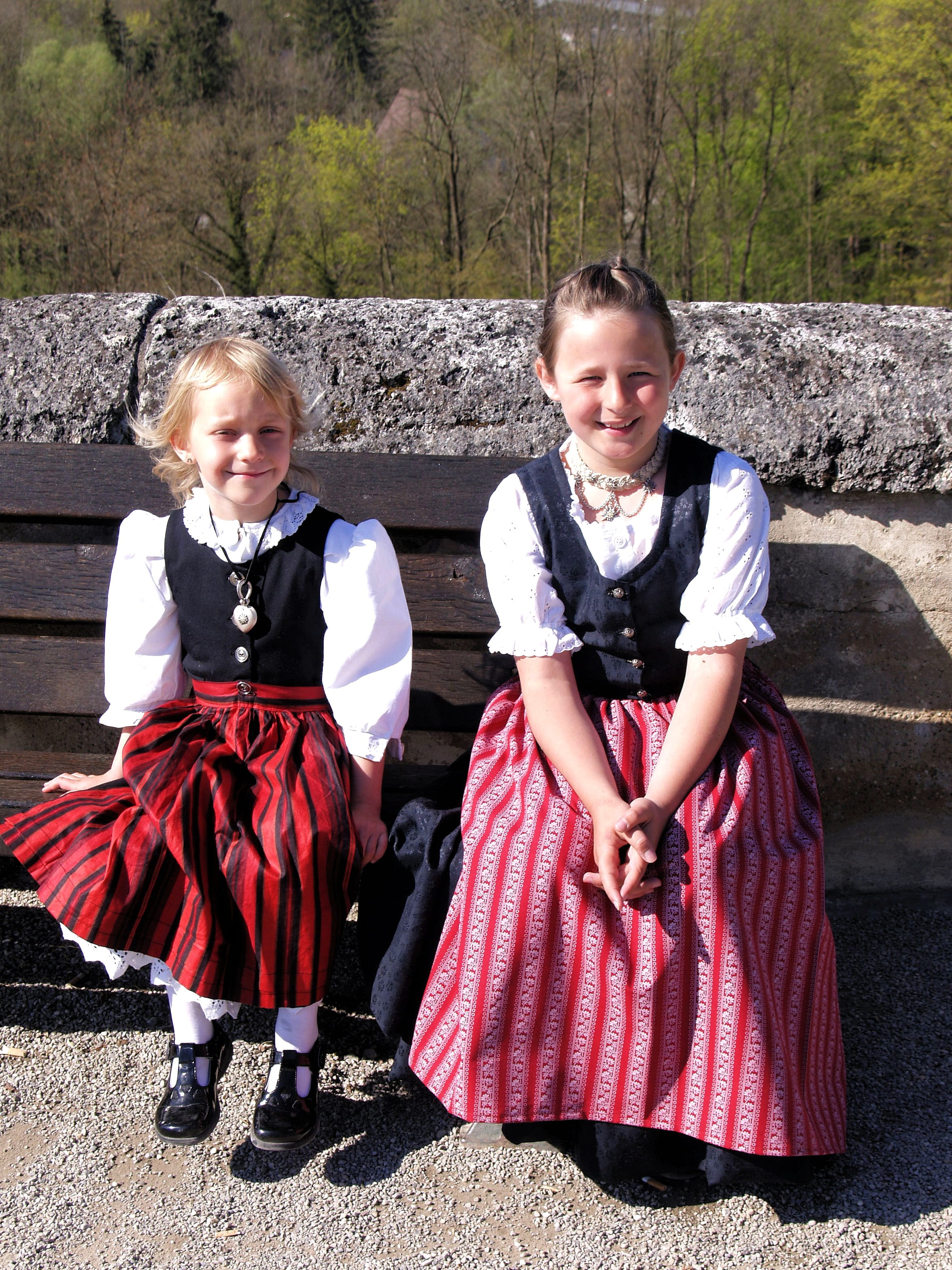 women, men, males, two, children, bavarian, costume, daytime, real people, girl, togetherness, brown, sister, girls, boys, outdoors, leisure activity, wooden, Phone HD Wallpaper