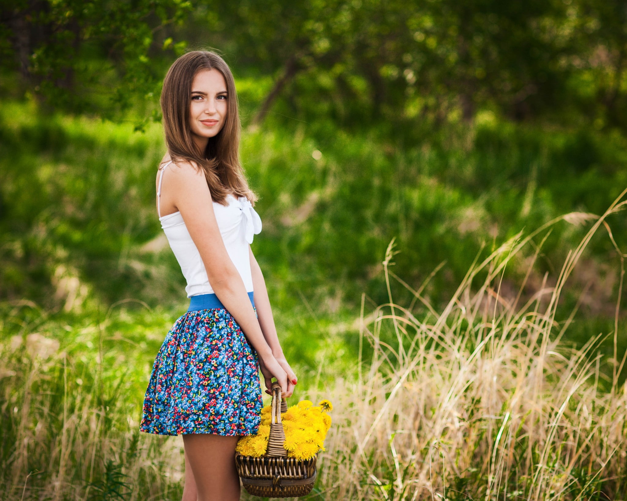 beauty, grass, hairstyle, freedom, sundress, brown hair, skirt, long hair, one person, three quarter length, ribbon, flowers, summer, looking at viewer, HD Wallpaper