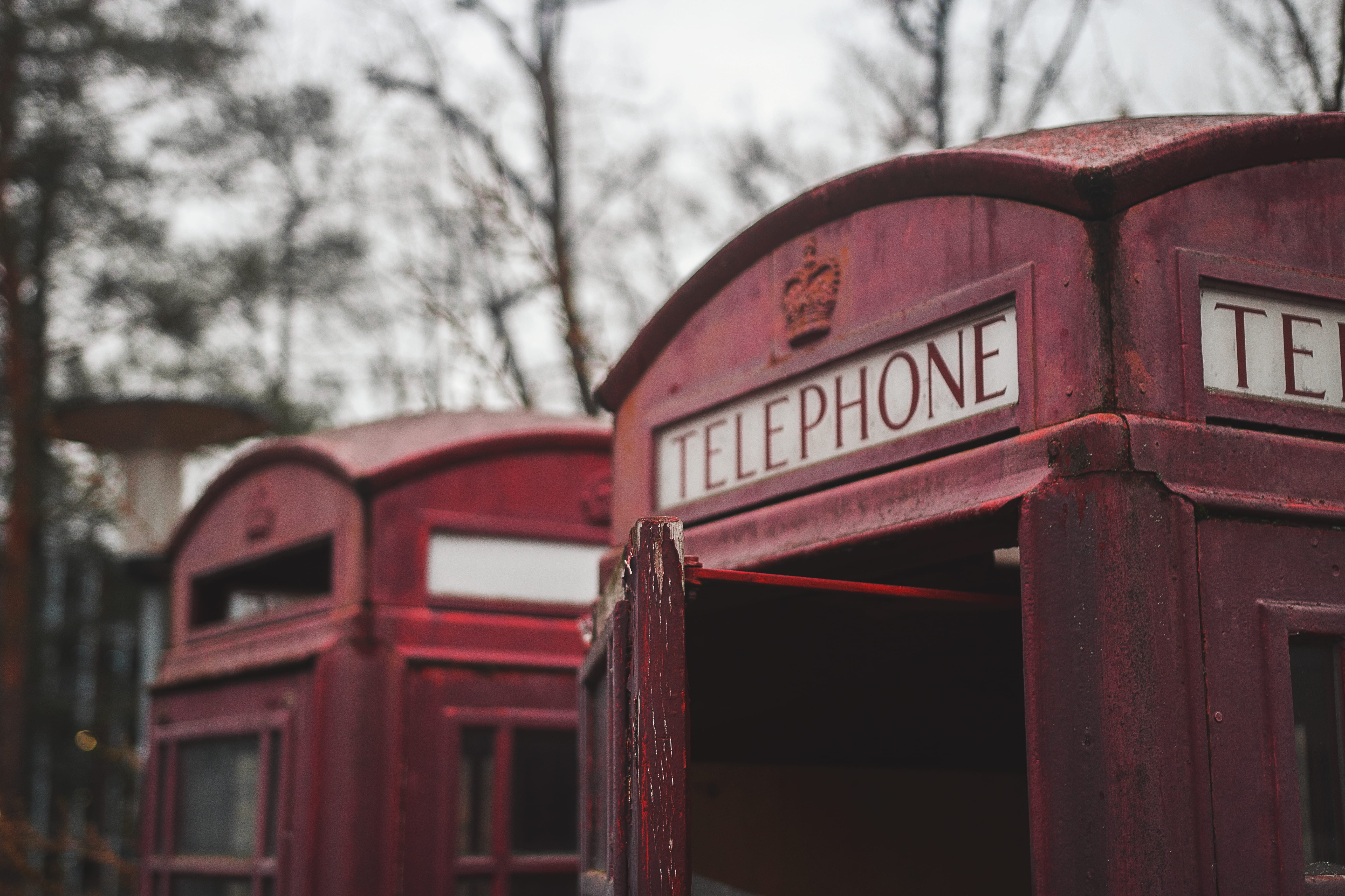  text, english, outdoors, dark, nature, no people, building exterior, close-up, call, hipster, photography, rusty, phonebooth, oldschool, background, HD Wallpaper