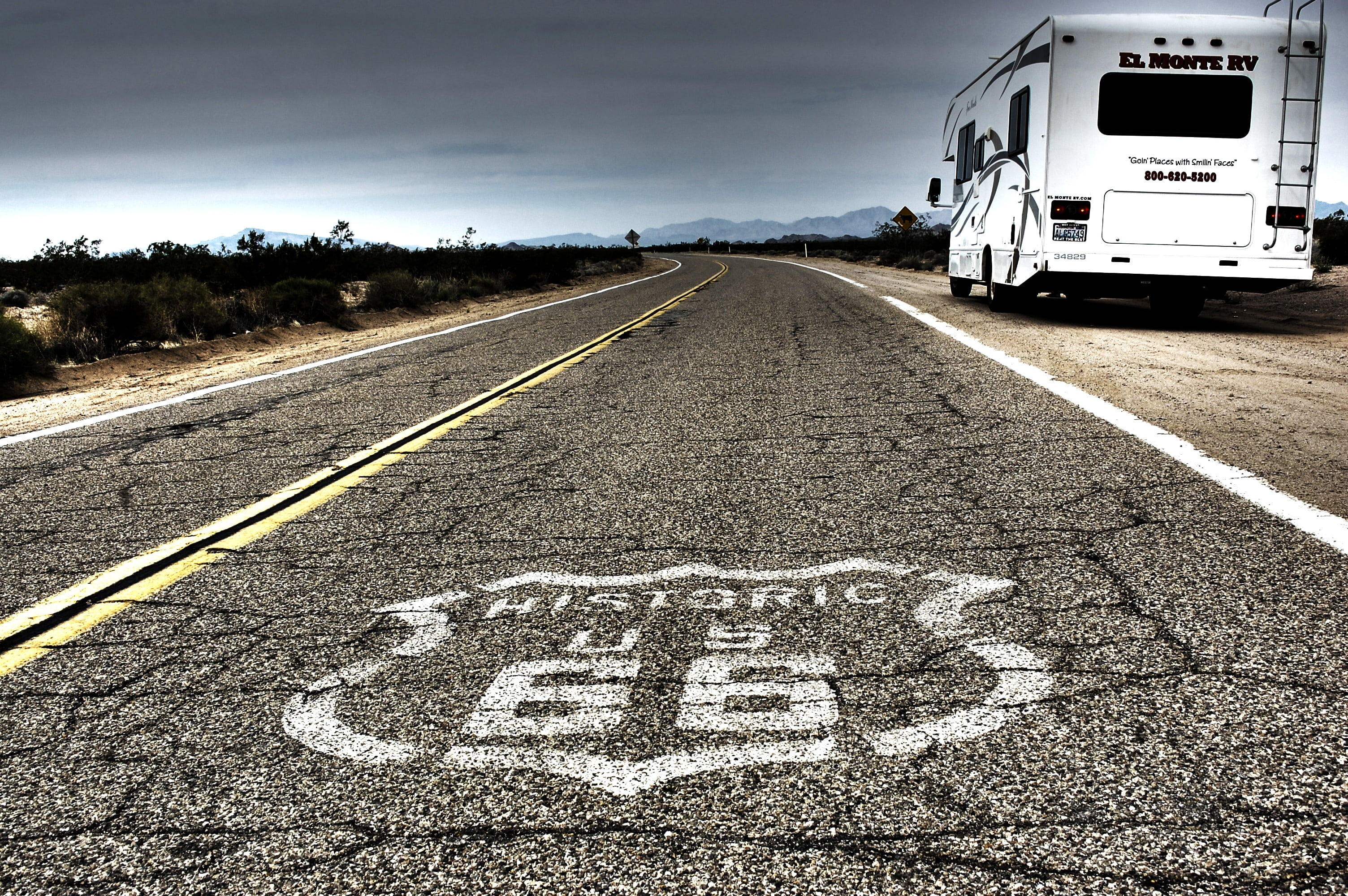 land vehicle, communication, mode of transportation, road marking, vanishing point, nature, symbol, direction, sky, motor vehicle, route 66, ruta66, marking, HD Wallpaper