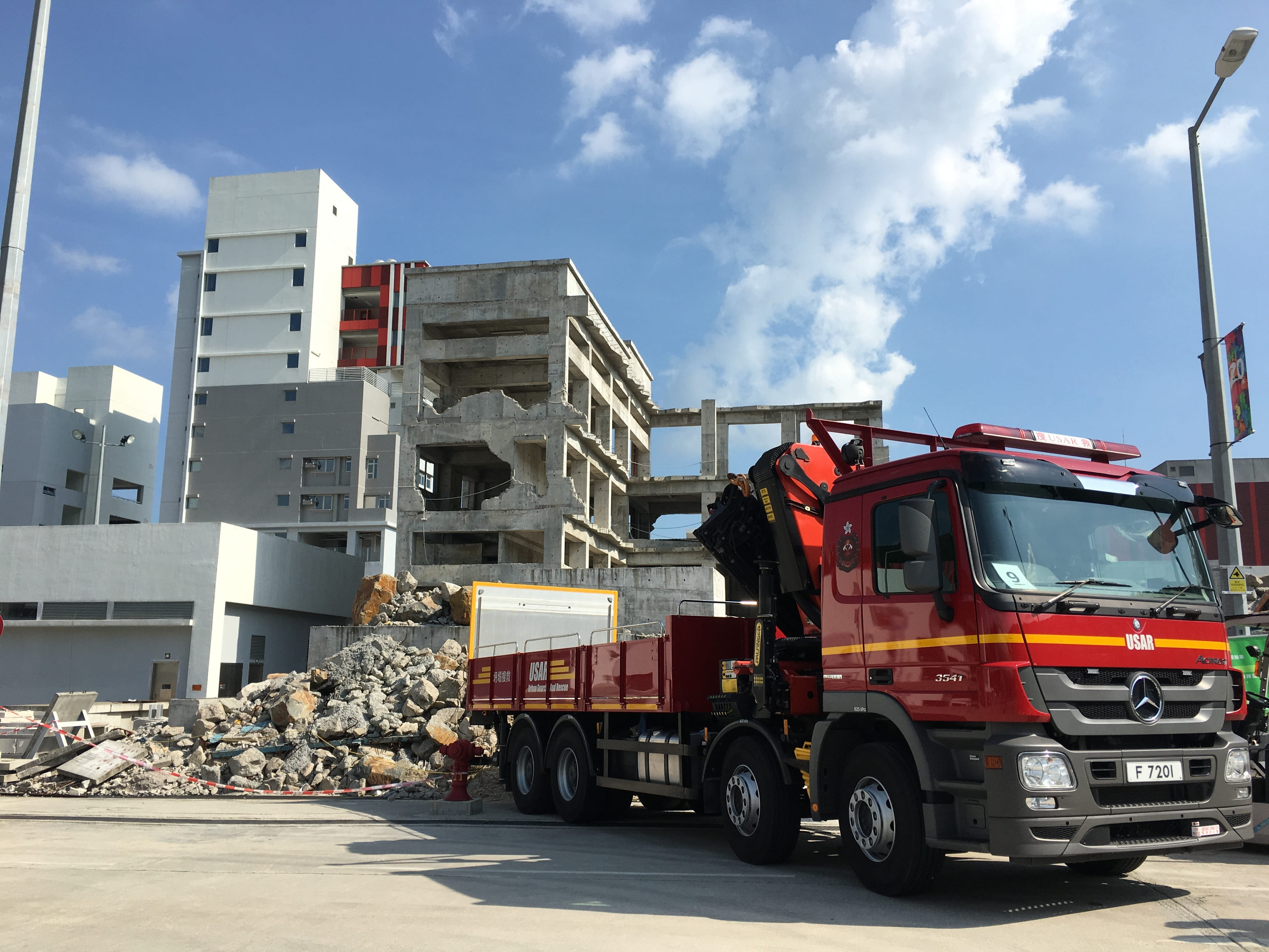 transportation, road, day, building exterior, rescue, freight transportation, accident, stack, fire engine, collapse, disaster, nature, fire and ambulance services academy, HD Wallpaper