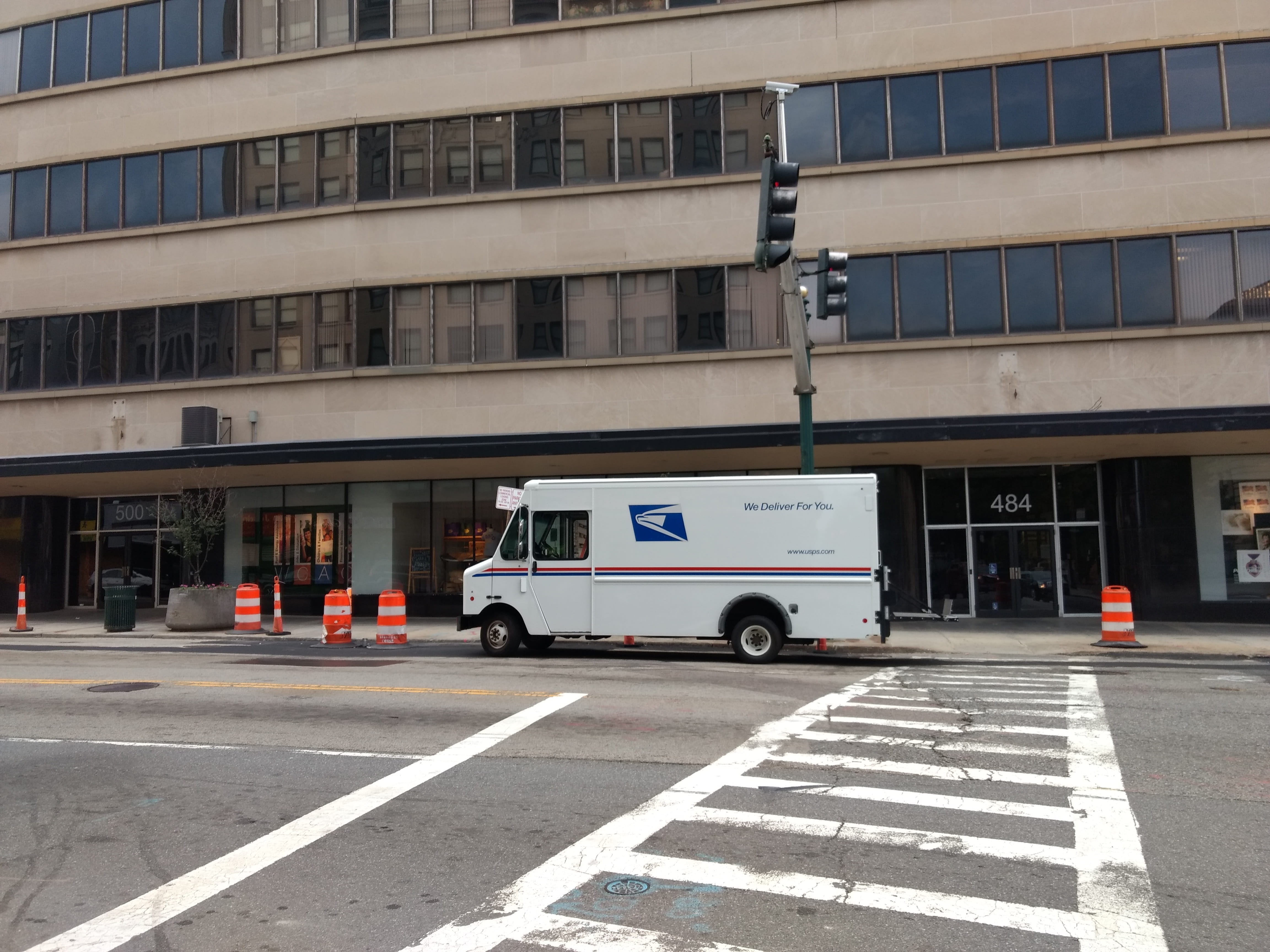 no people, asphalt, 4K, outdoors, day, delivery van, car, ambulance, road marking, usps, exterior, street, postal service, city, land vehicle, van, urban, HD Wallpaper