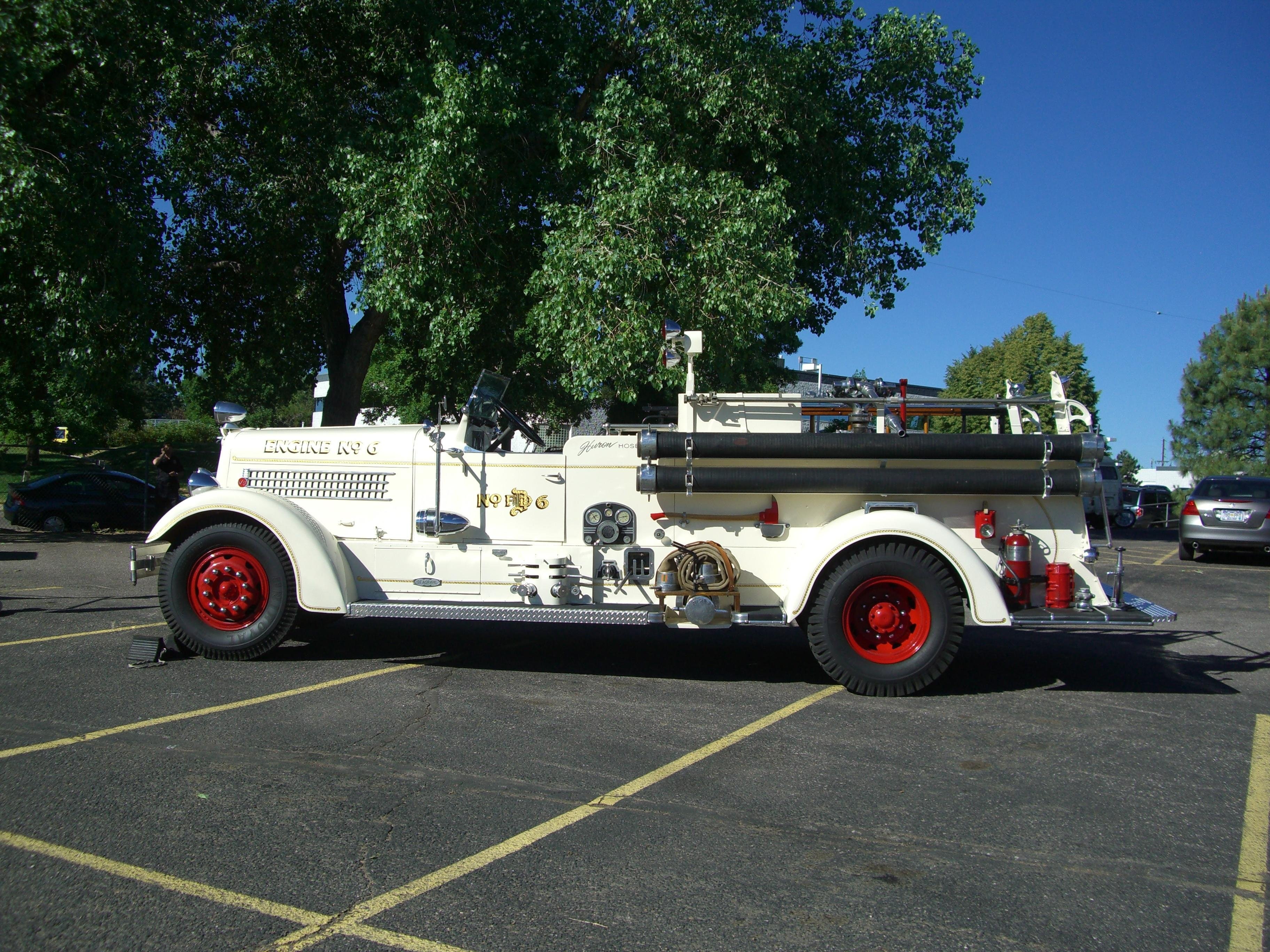 medic, camion, 2K, fire, departments, usa, airport, pompier, suv, emergency, rescue, colorado, truck, cars, denver, HD Wallpaper