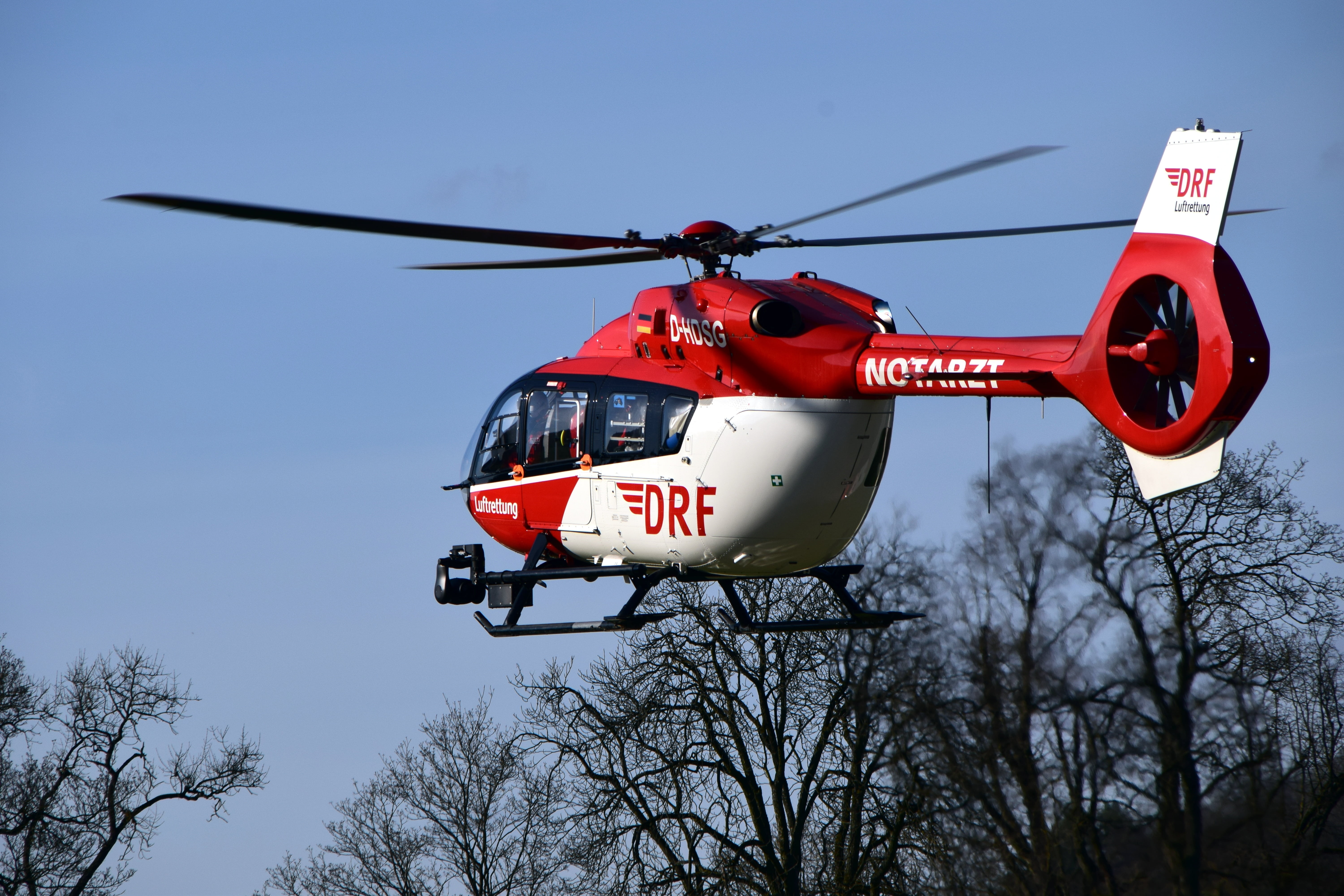 rescue helicopter, rescue worker, doctor on call, start, motion, rescue, mid-air, fly, breaking up, plant, flying, red white, mode of transportation, 5K, HD Wallpaper