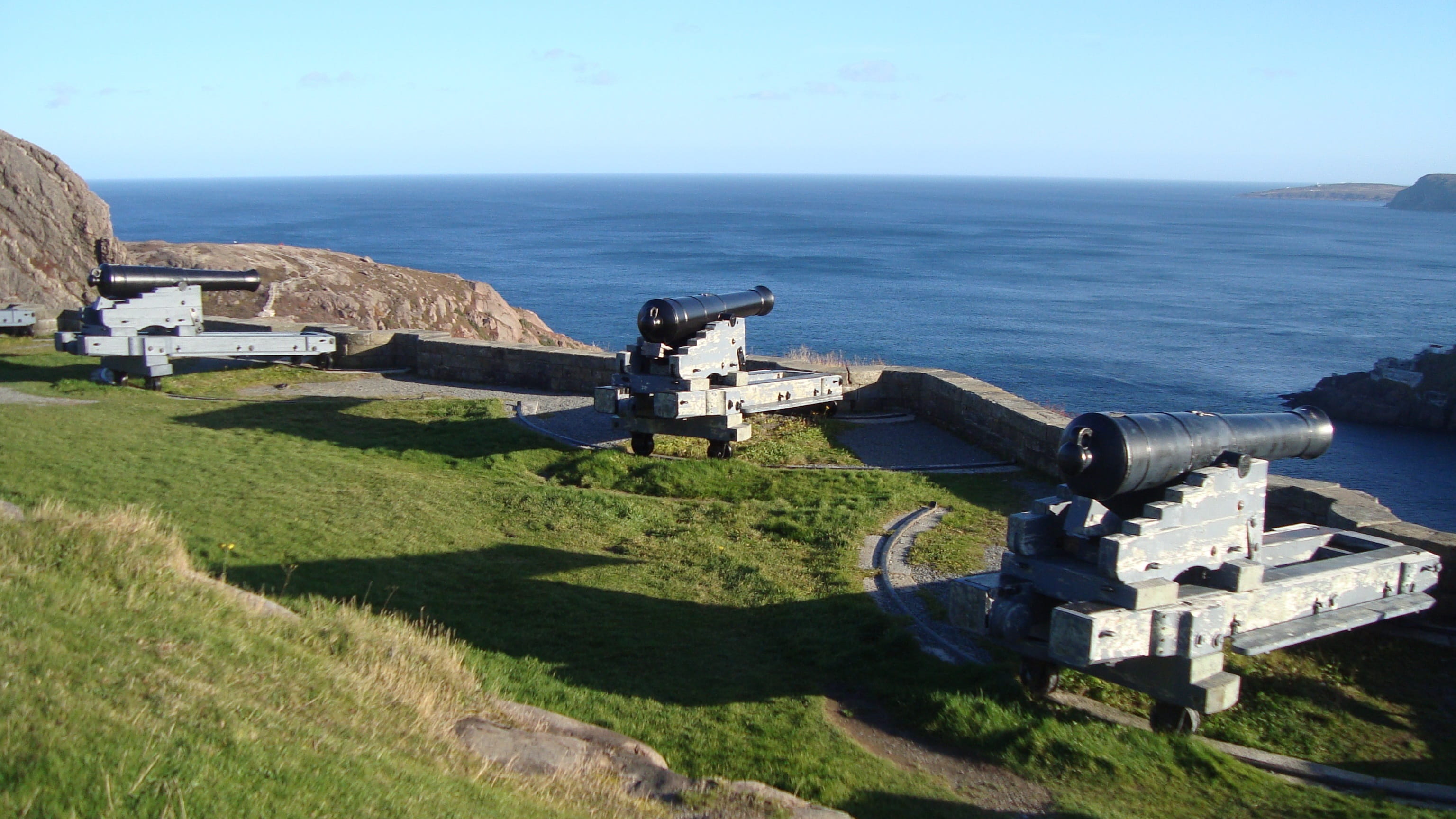 signal hill, sea, grass, horizon over water, nature, newfoundland, heritage, transportation, water, the past, outdoors, metal, tourism, day, gun, weapon, HD Wallpaper