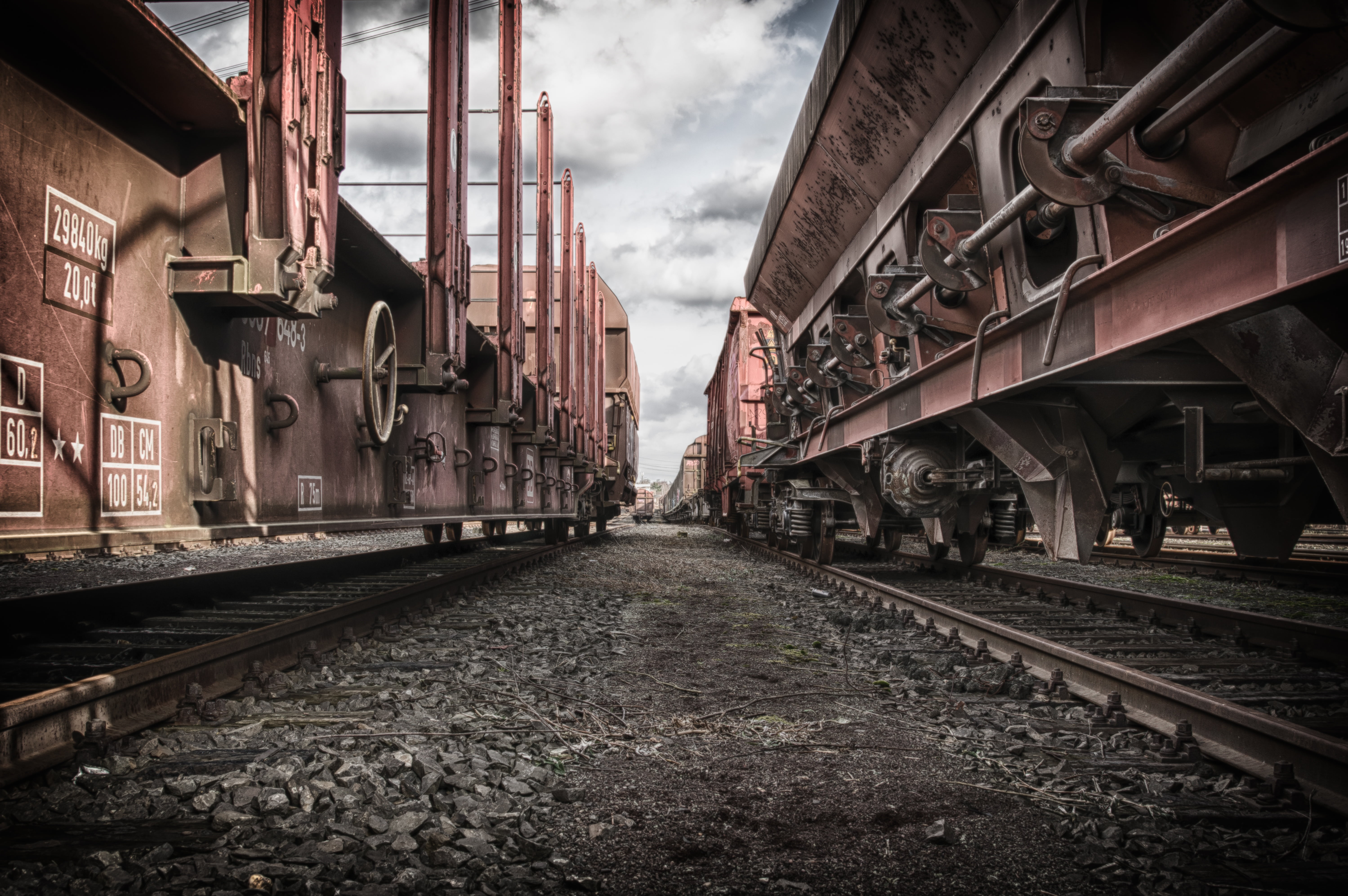 dare, shunting yard, cloud - sky, day, turned off, gravel, the way forward, freight transportation, goods wagons, railroad car, transport, built structure, HD Wallpaper