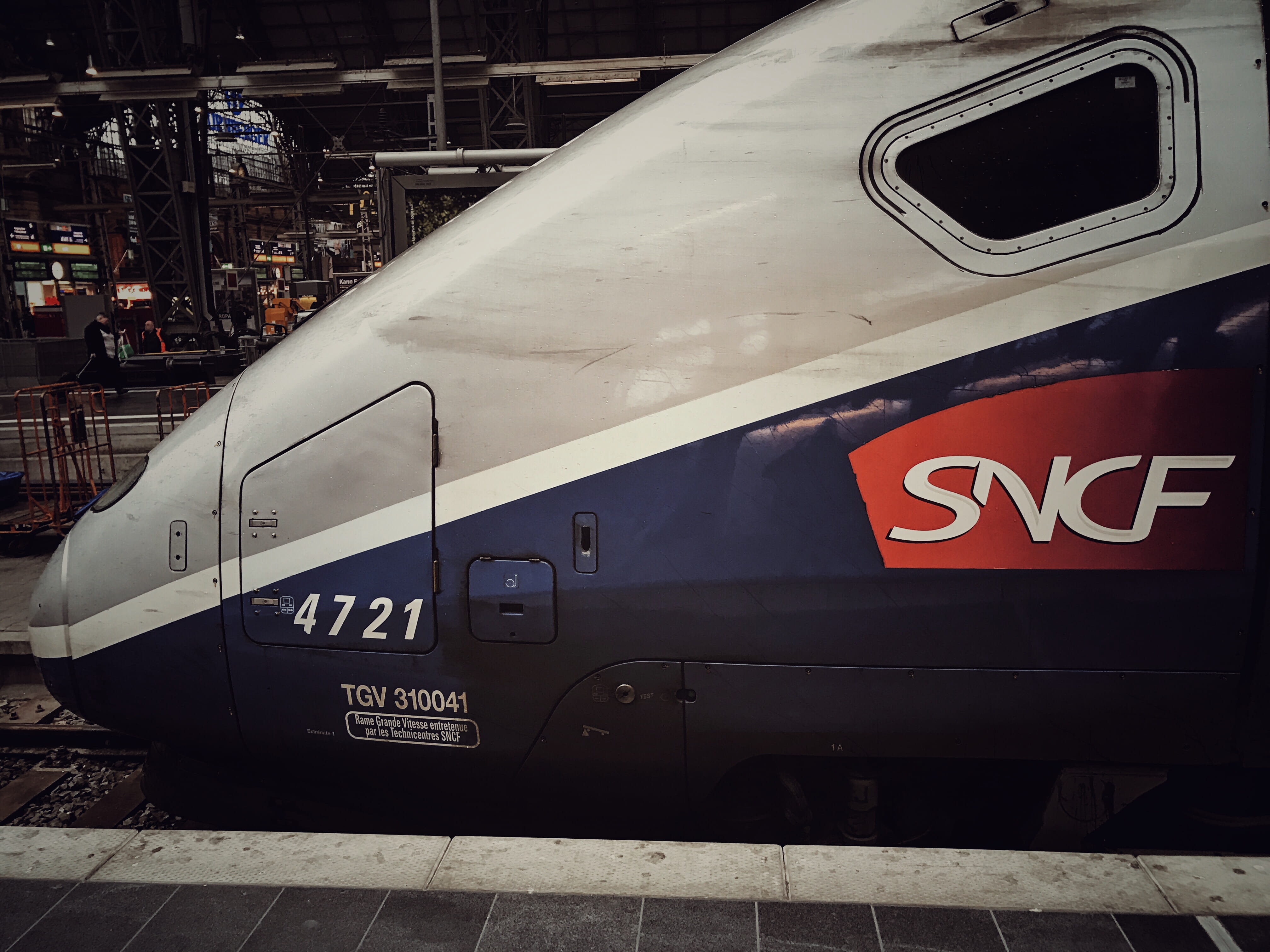 mode of transportation, day, high speed, train - vehicle, track, arrival, western script, sncf, france, outdoors, land vehicle, rail transportation, travel, HD Wallpaper