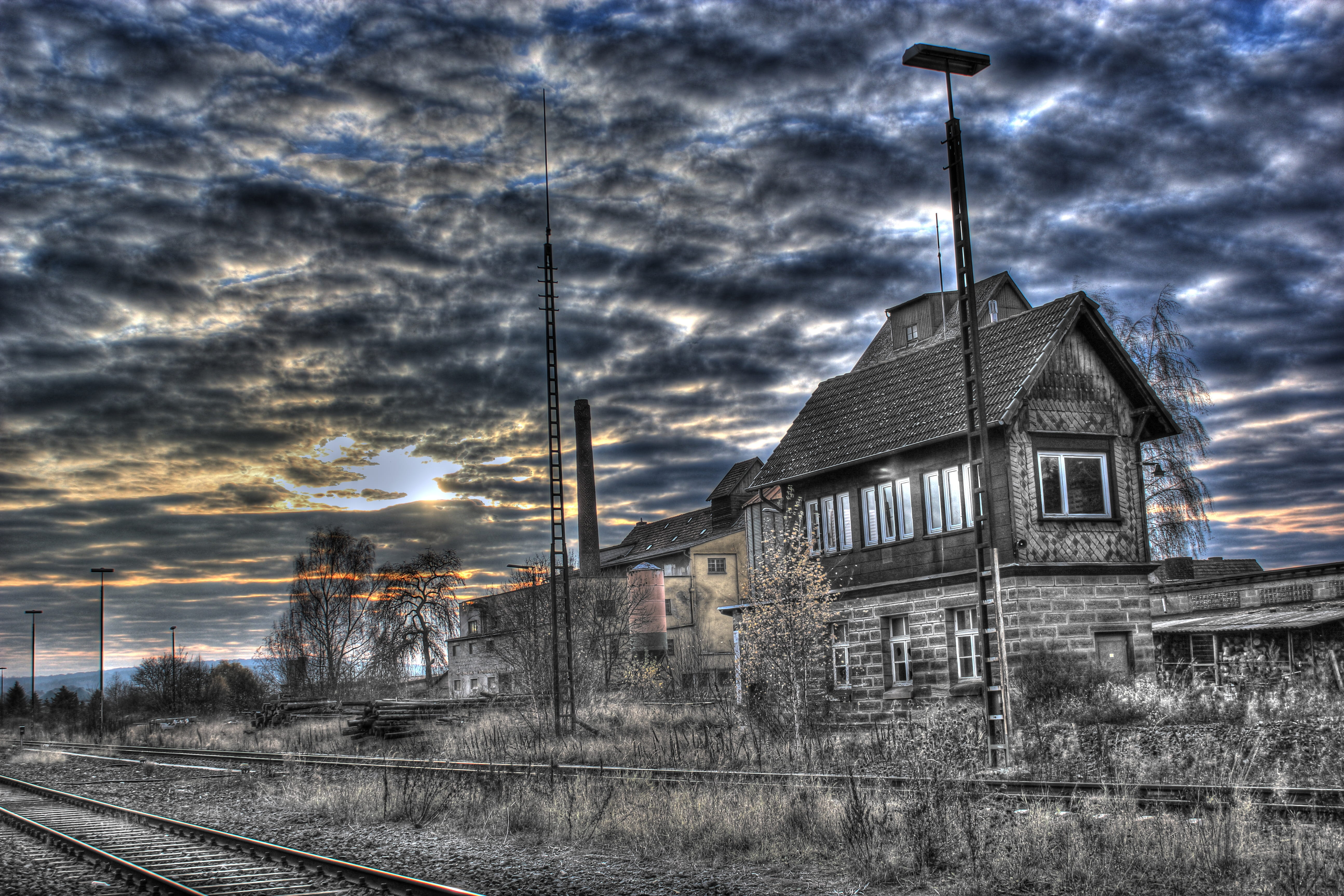 railway station, building, platform, dusk, prior to course, plant, window, nature, old technology, signal box, 5K, transport, track, rail transportation, HD Wallpaper