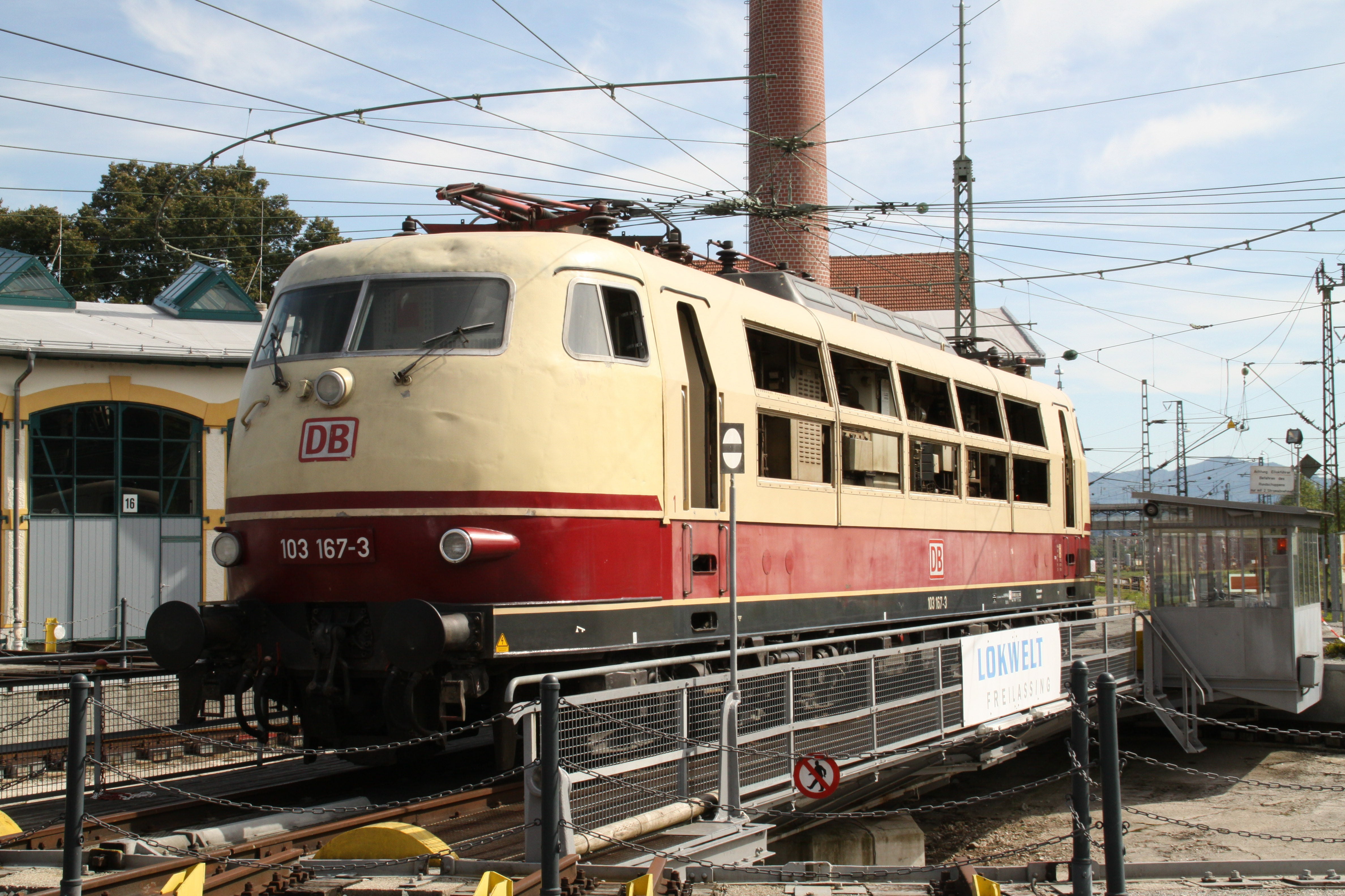 locomotive, rail transportation, loco, power supply, power line, built structure, electric locomotive, nature, public transportation, transportation, no people, HD Wallpaper
