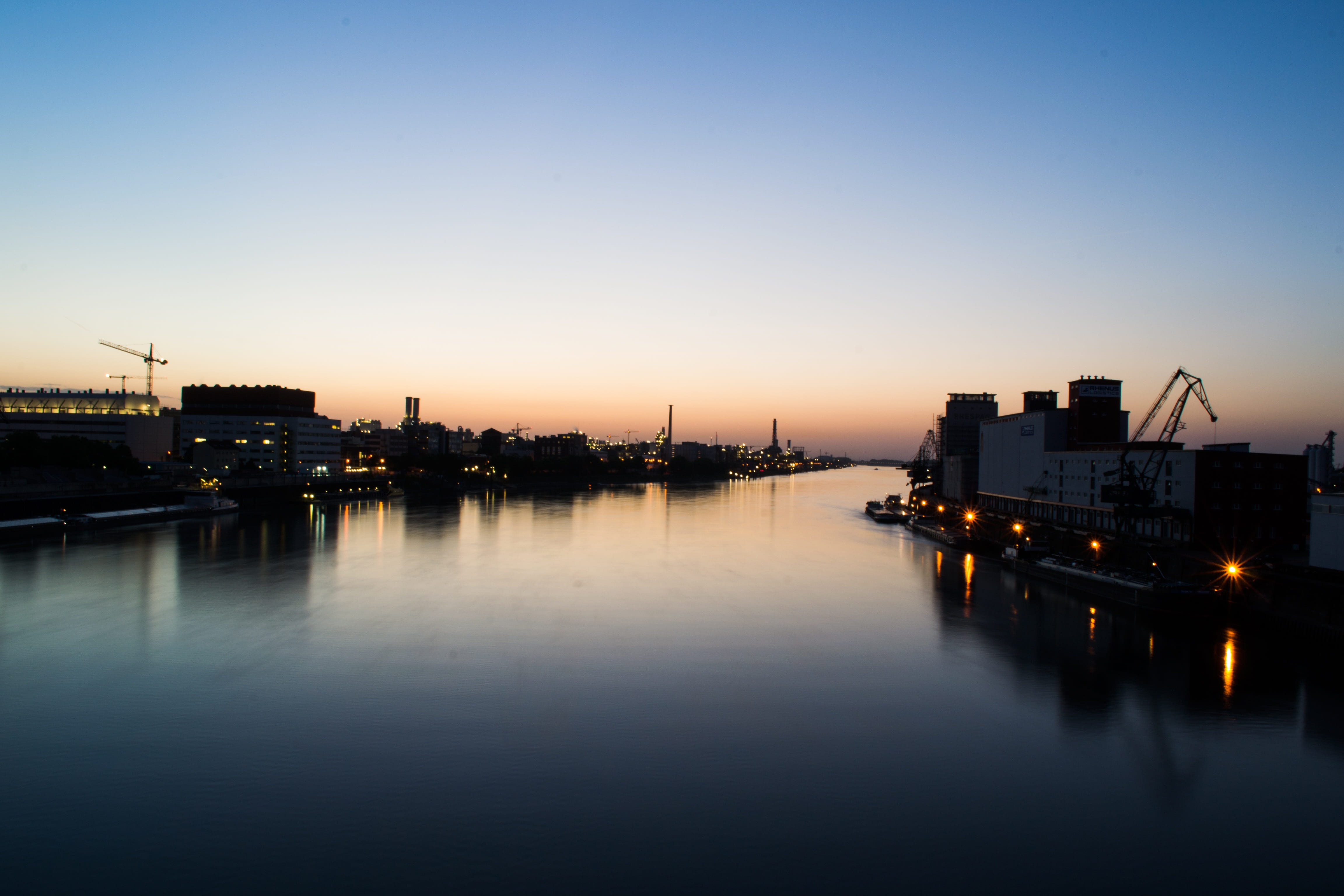 no people, architecture, port, dusk, industry, silhouette, copy space, basf, reflection, lake, nature, evening, rhine, clear sky, built structure, water, HD Wallpaper