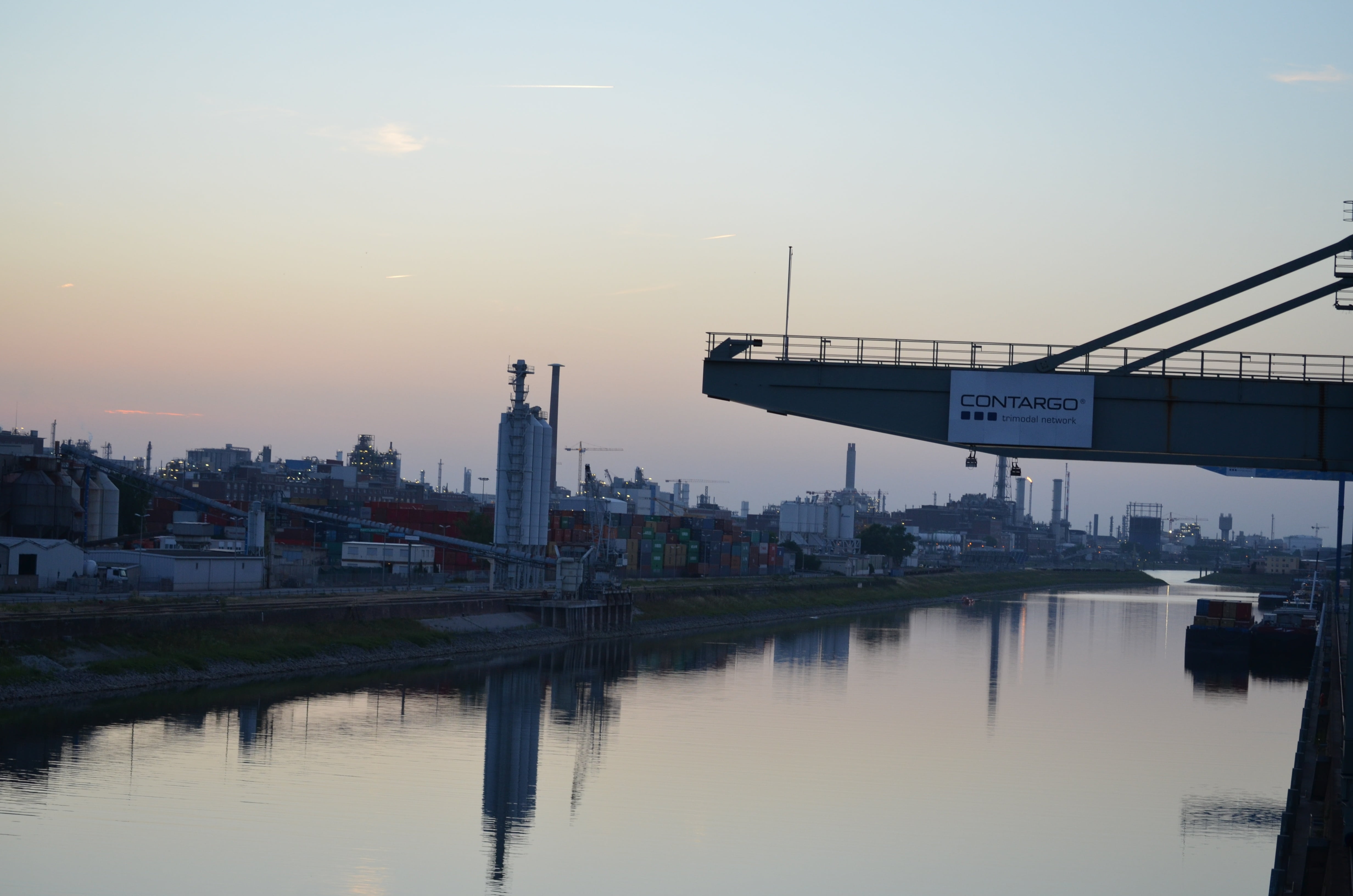 connection, no people, reflection, sunset, waterfront, port, outdoors, sky, city, water, 4K, industry, built structure, nature, rhine, building exterior, HD Wallpaper