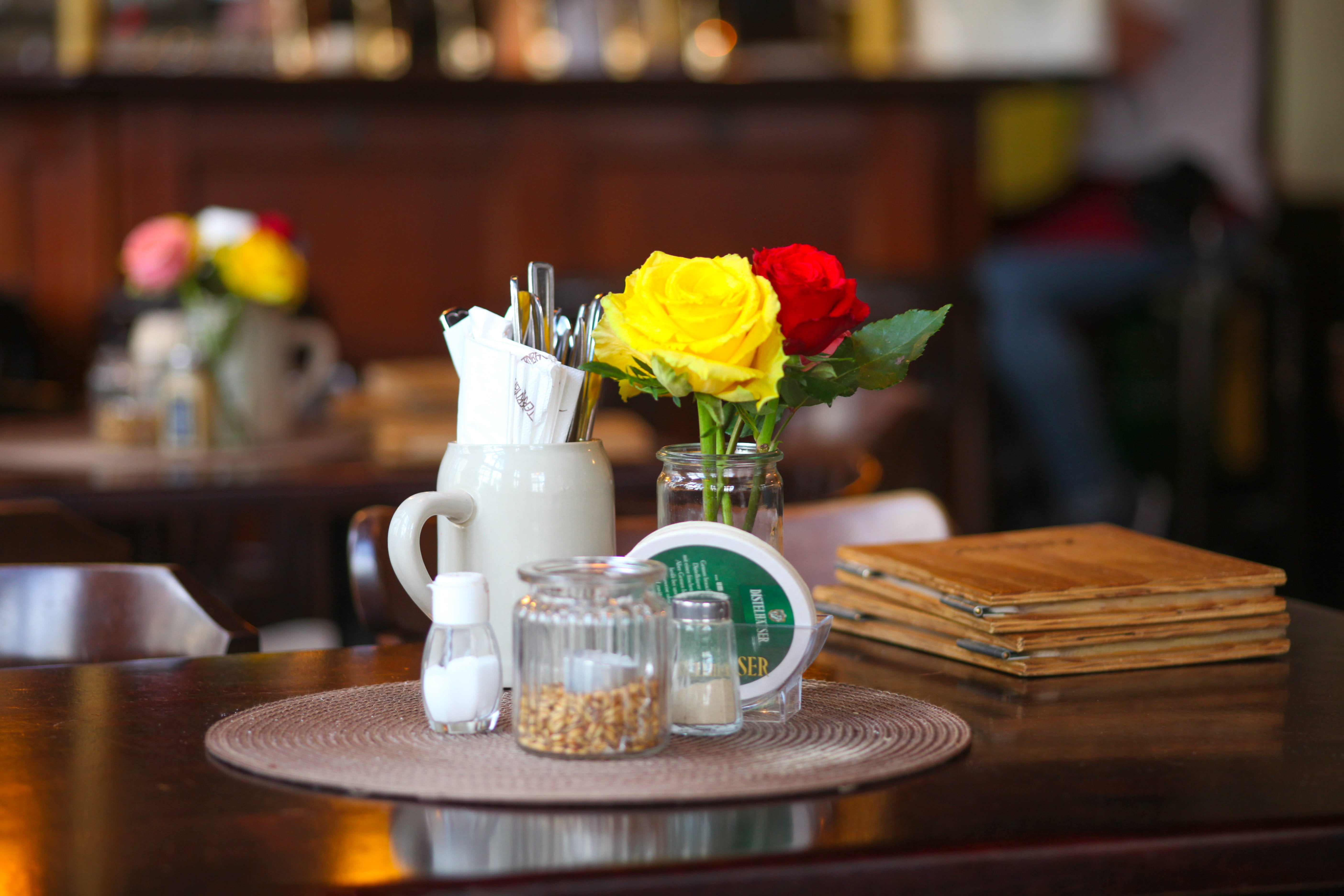table, drink, mug, cup, cutlery, restaurant, indoors, household equipment, no people, freshness, menu, glass, refreshment, 5K, focus on foreground, business, HD Wallpaper