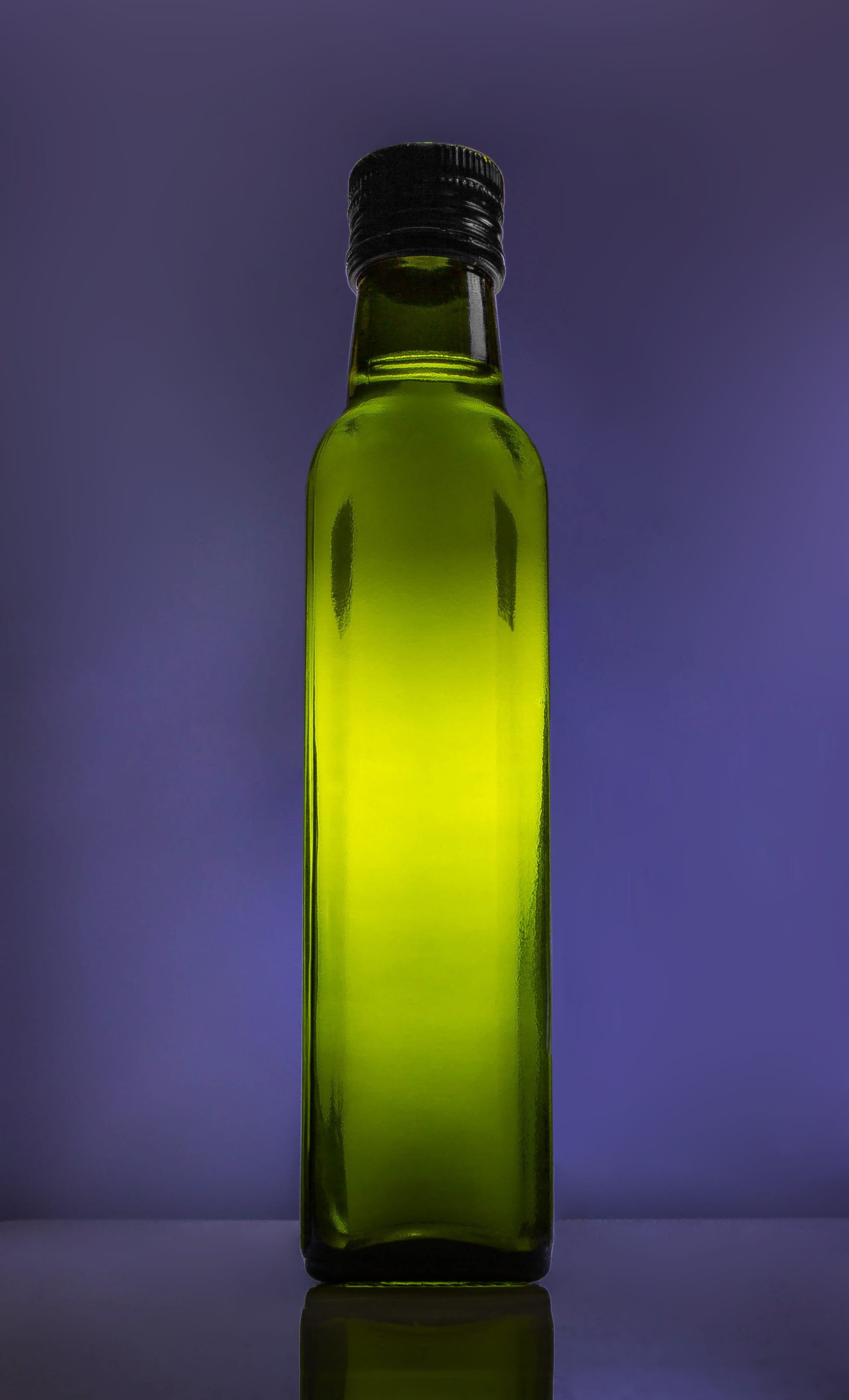 square bottle, soft light, no people, purple, glitter, background image, background, studio shot, distinctly, refreshment, close-up, green, hotspot, freshness, Phone HD Wallpaper