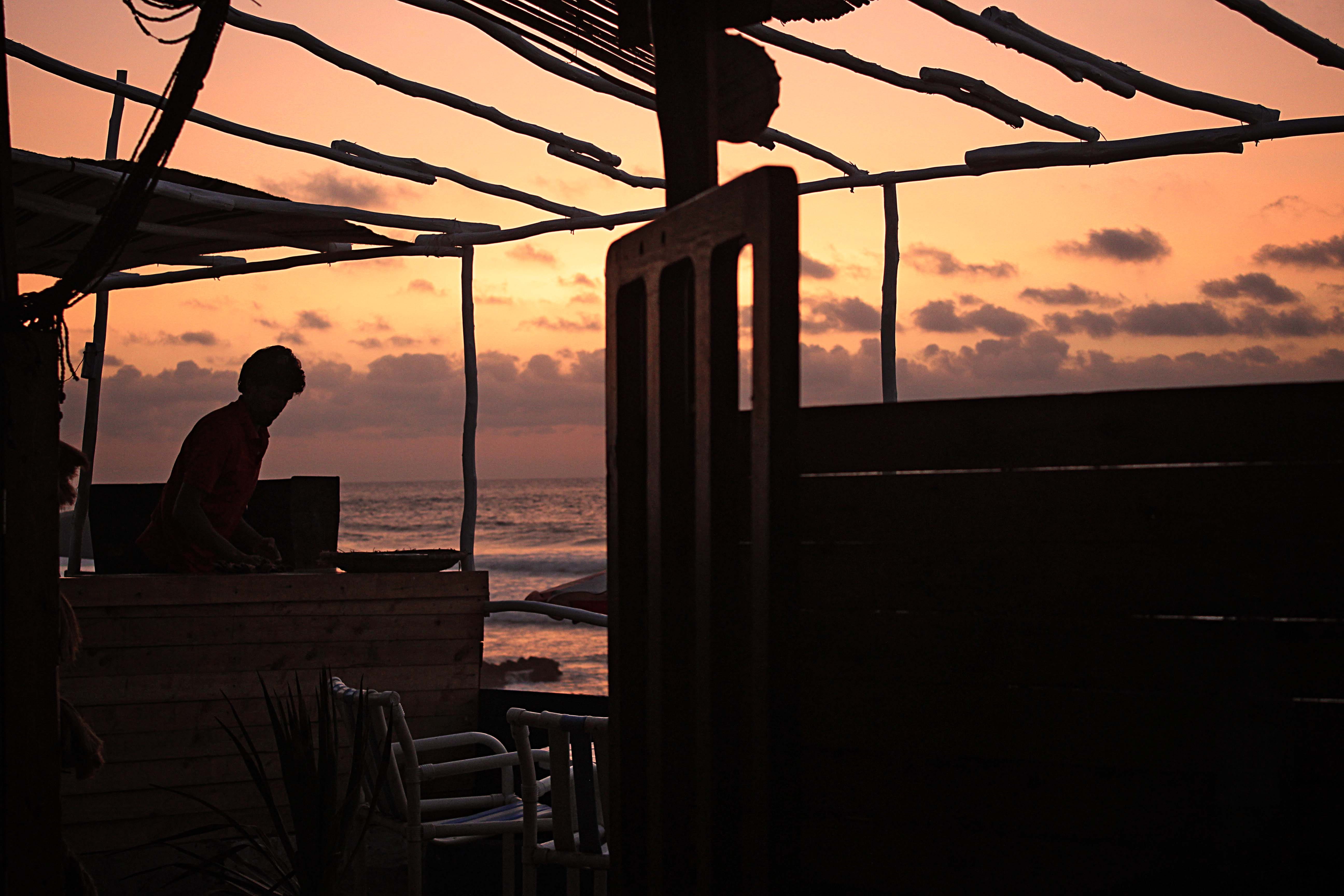 nature, leisure activity, casab, wood, beauty in nature, orange color, men, morocco, beach, plage dar bouazza 2, architecture, anca, cloud - sky, sunset, HD Wallpaper