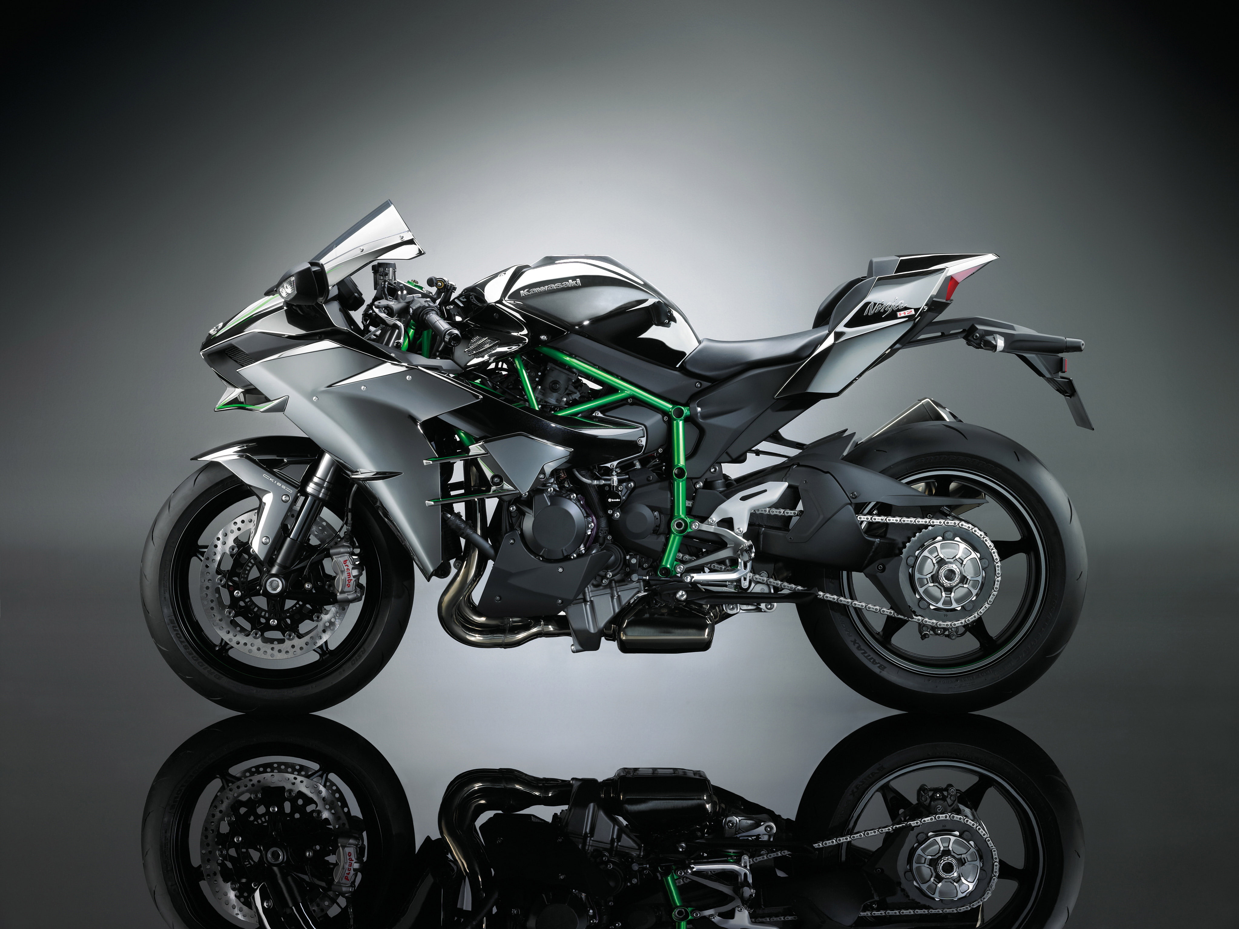 closeup, surface, black, 2017, Kawasaki Ninja H2, 4K, 4K, photo, sporbike, HD Wallpaper