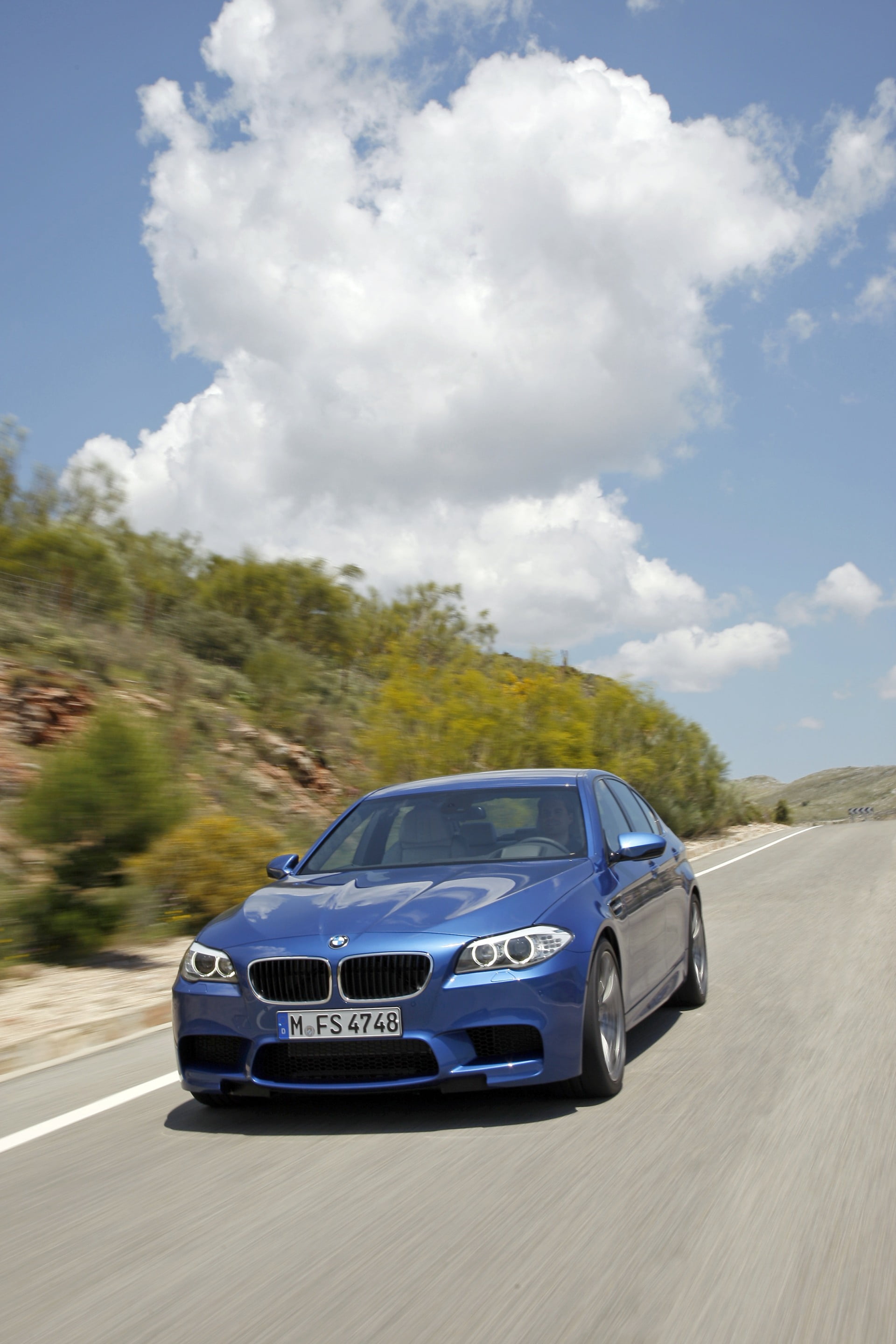 2K, m, bmw, sedan, car, competition, Phone HD Wallpaper