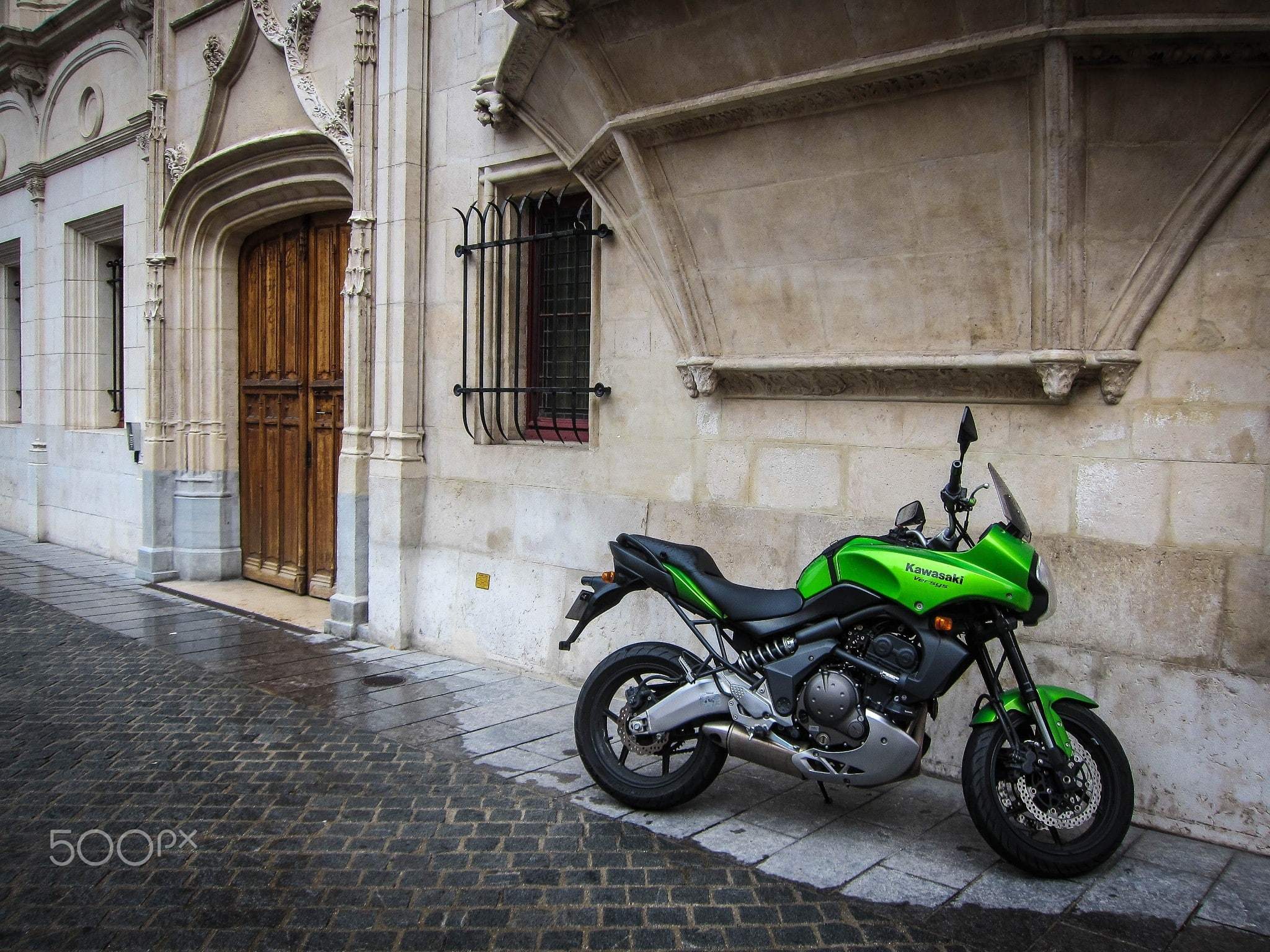 Kawasaki Versys, scooter, outdoors, architecture, building exterior, 1080P, land vehicle, wall - building feature, built structure, bicycle, travel, street, HD Wallpaper