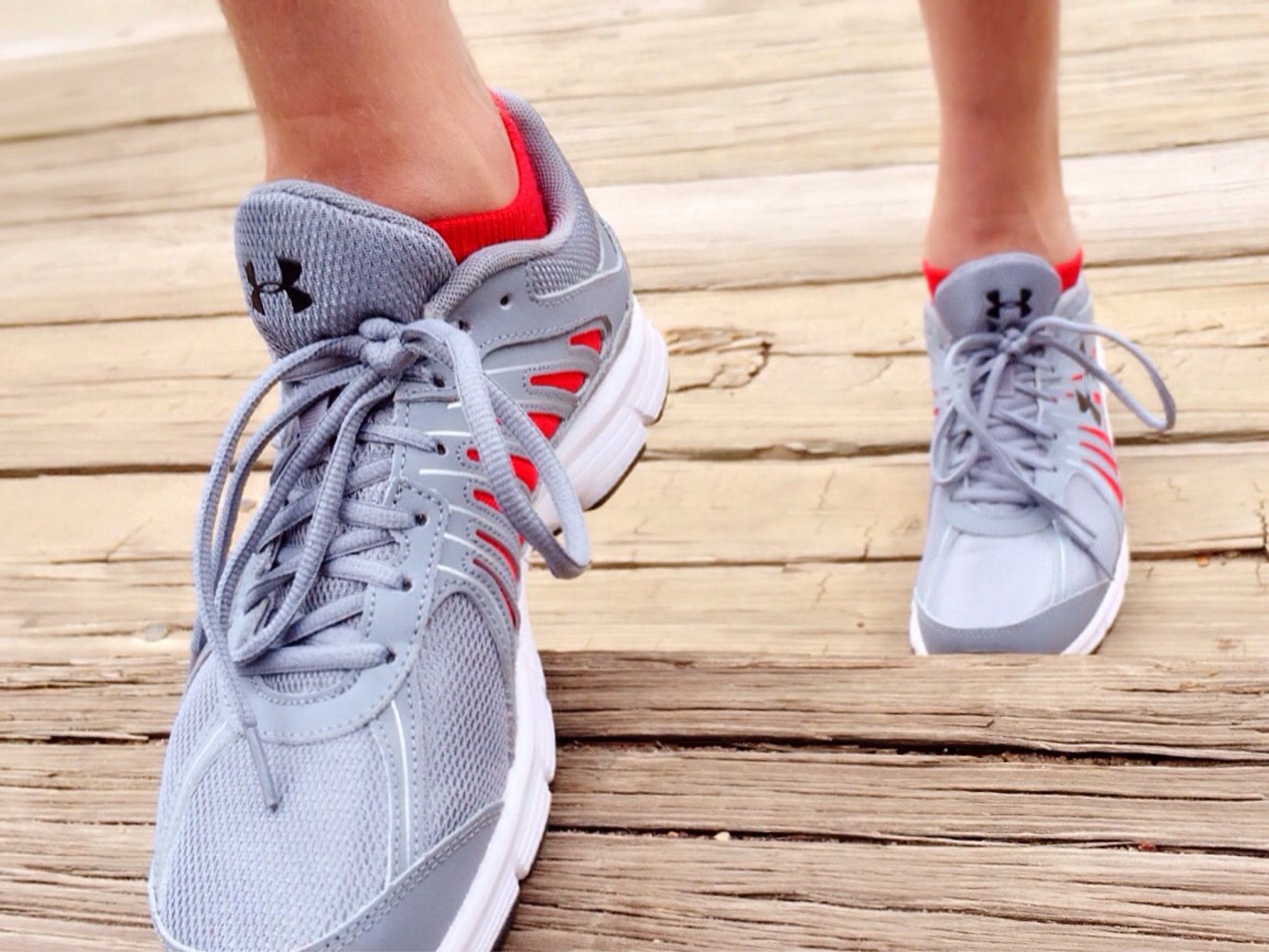 human leg, one person, lifestyle, lace, casual, human foot, fitness, running, wearing, shoe, real people, human body part, wood, armour, sock, hardwood floor, HD Wallpaper