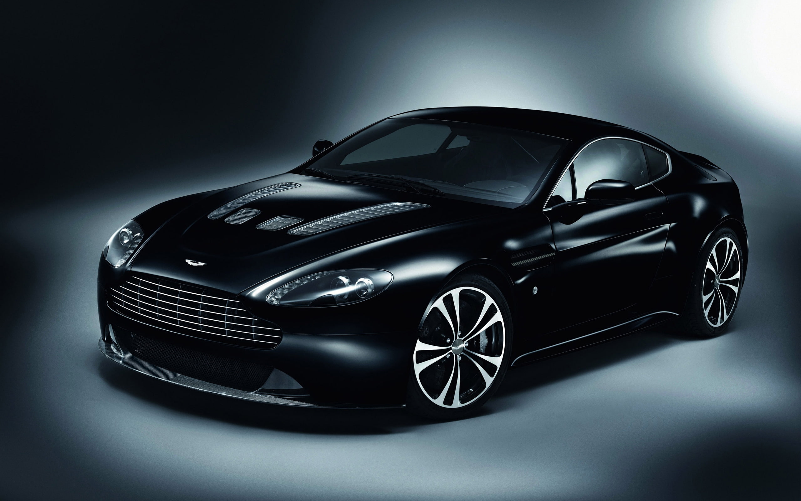 black, 2K, v, martin, Aston Martin Vantage, vantage, aston, carbon, HD Wallpaper