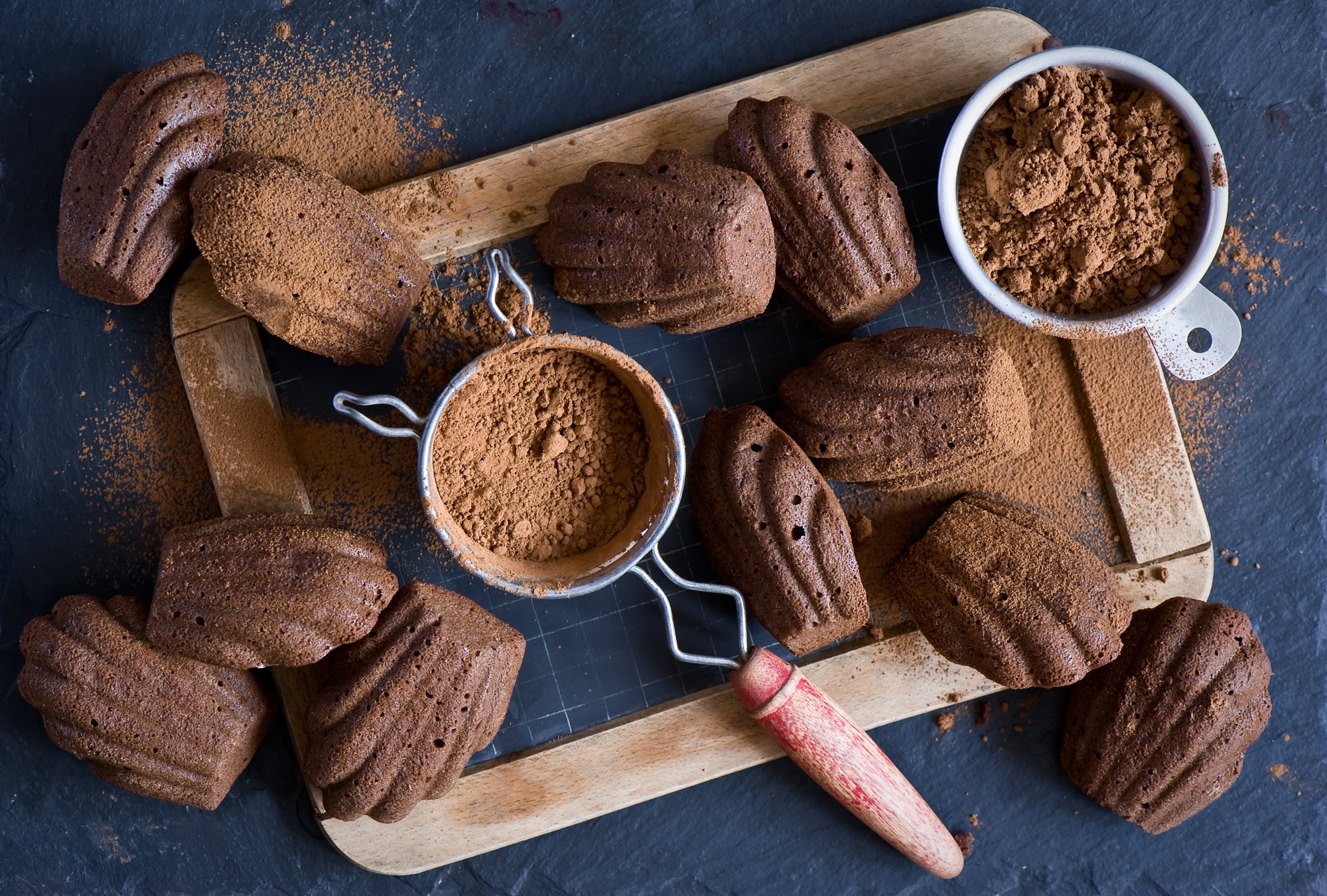 brown bread, wood - material, food, choice, chocolates, freshness, high angle view, spice, cocoa, still life, directly above, healthy eating, brown, wellbeing, HD Wallpaper
