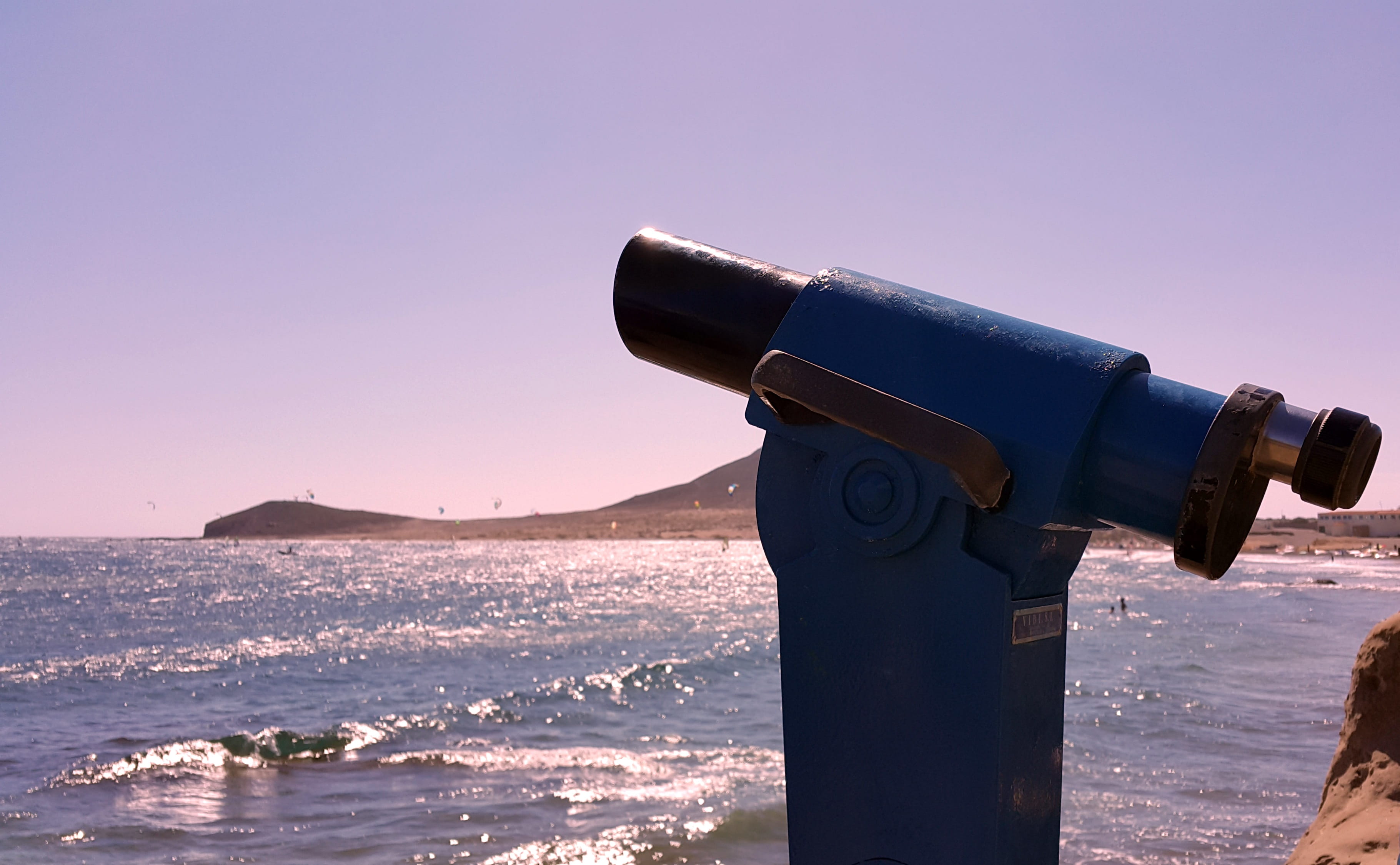 searching, looking, outdoors, nature, Prismatic, 2K, watching, water, binoculars, coin-operated binoculars, magnification, hand-held telescope, optical instrument, HD Wallpaper