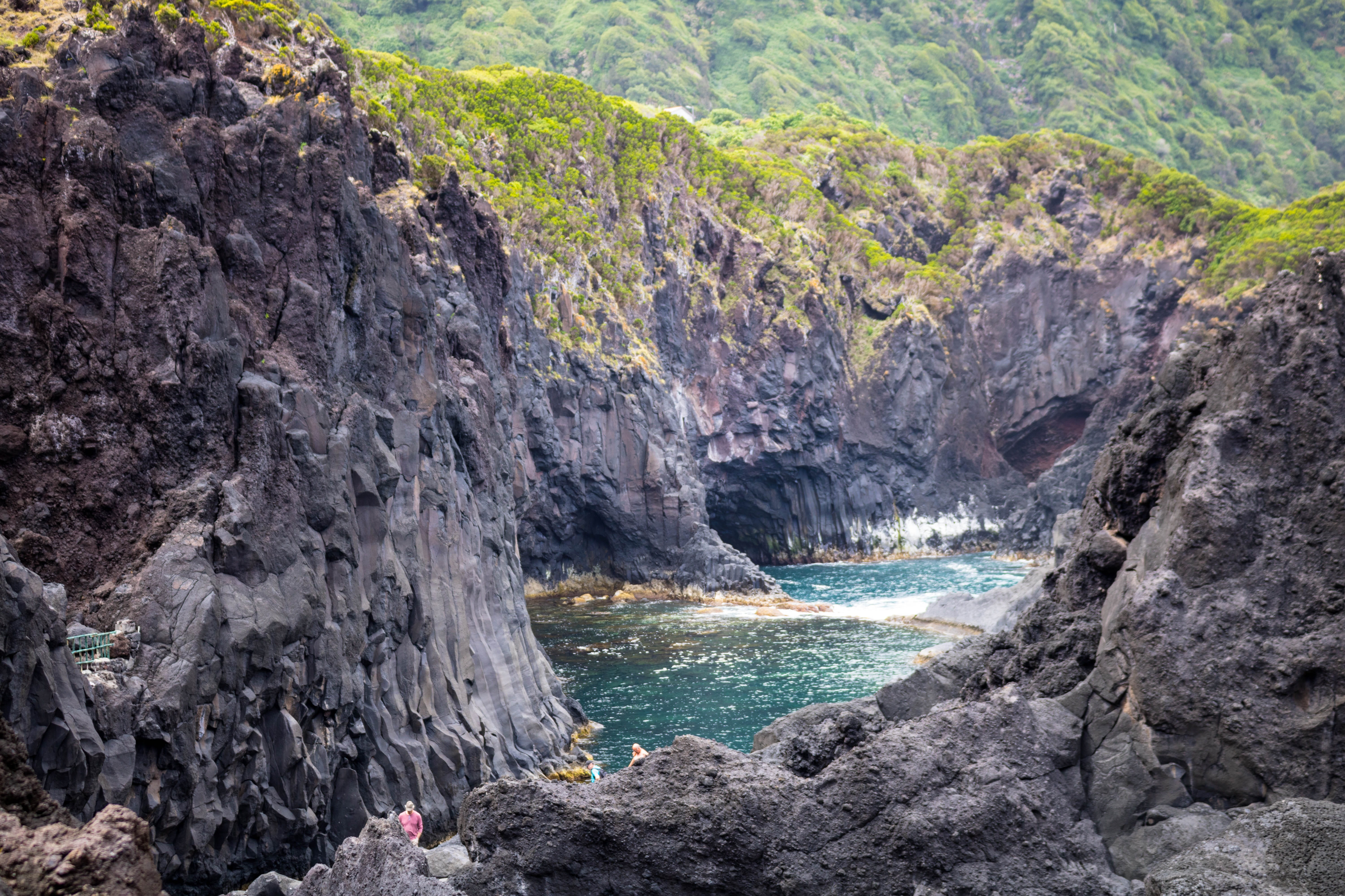 land, comanche, water, tranquil scene, day, nature, solid, no people, formations prismatic, eroded, são jorge, volcanism, non-urban scene, natural swimming pools, HD Wallpaper