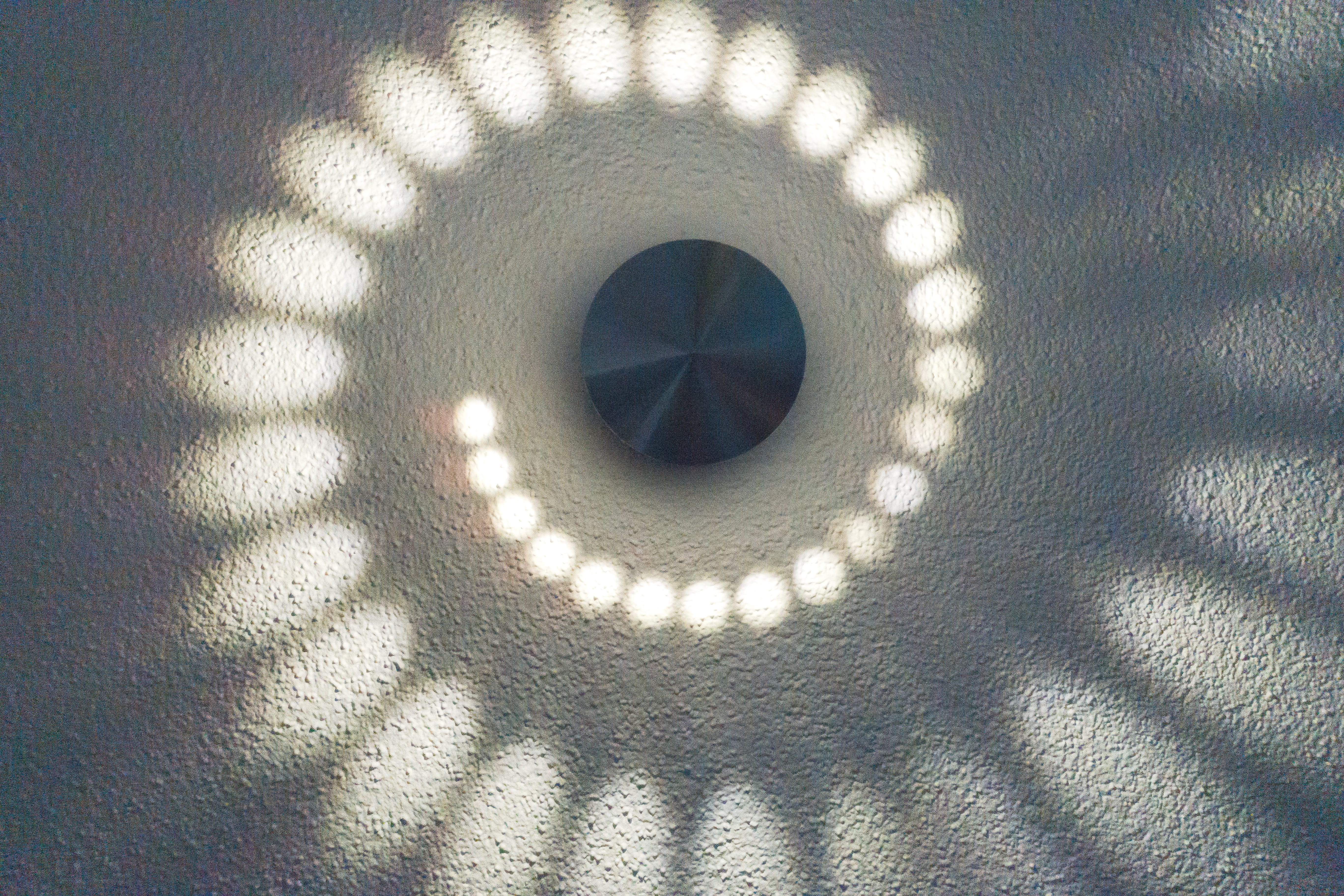 schneckenförmig, pattern, nature, 5K, lamp, metal, no people, light body, noble, shape, textured, structure, day, spiral, indoors, close-up, lighting, HD Wallpaper