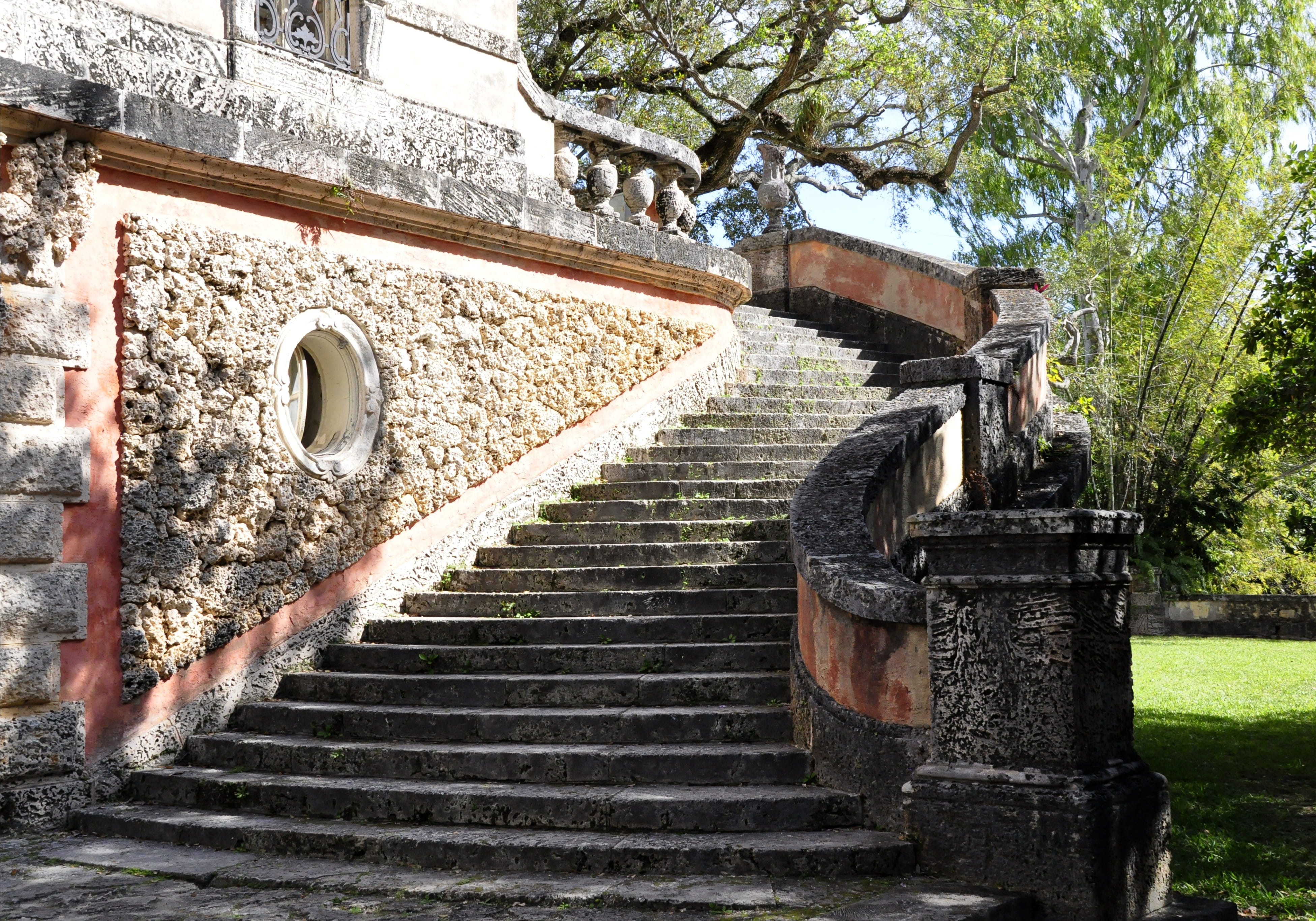 architecture And Buildings, steps and staircases, history, building, 4K, summer, staircase, Stairs, nature, Viscaya, place of worship, ancient, swinging, HD Wallpaper