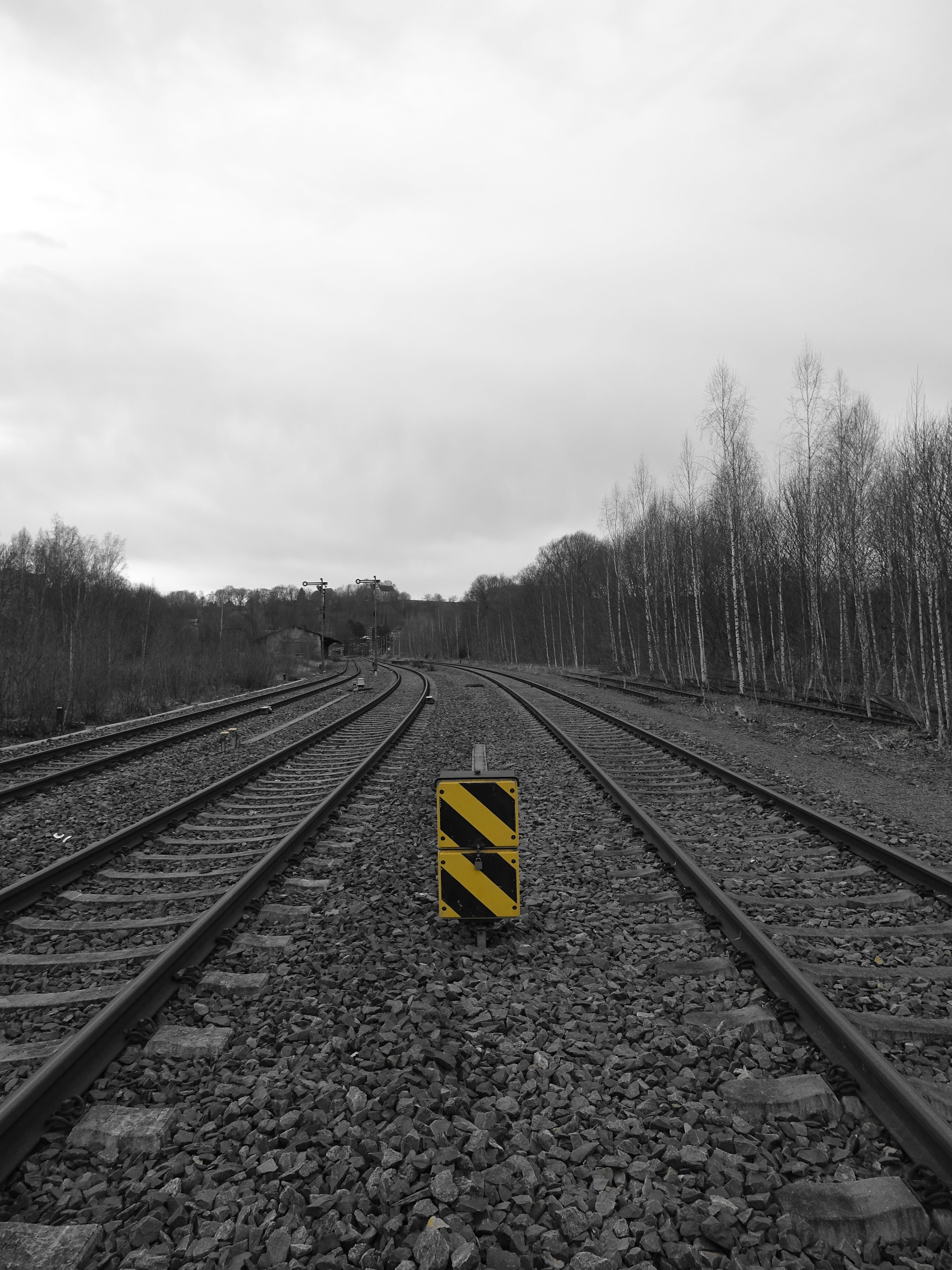 old, no people, 5K, diminishing perspective, sign, plant, grey, nature, parallel, tranquil scene, rail transportation, gravel, transportation, railroad track, Phone HD Wallpaper