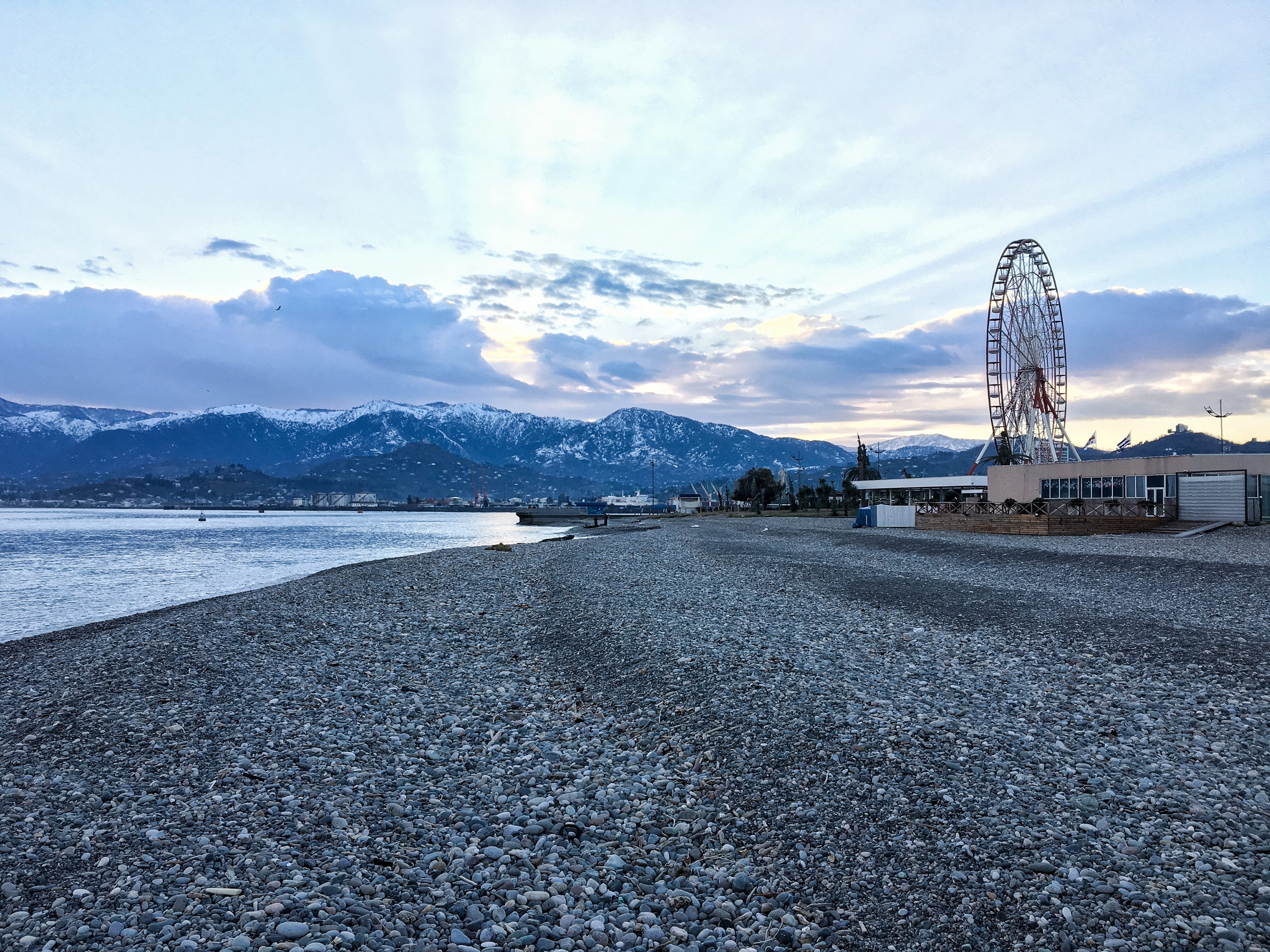 beauty in nature, building exterior, travel destinations, 4K, outdoors, sunrise, architecture, ships, beach, water, mountain, sea, cloud - sky, ferris wheel, HD Wallpaper