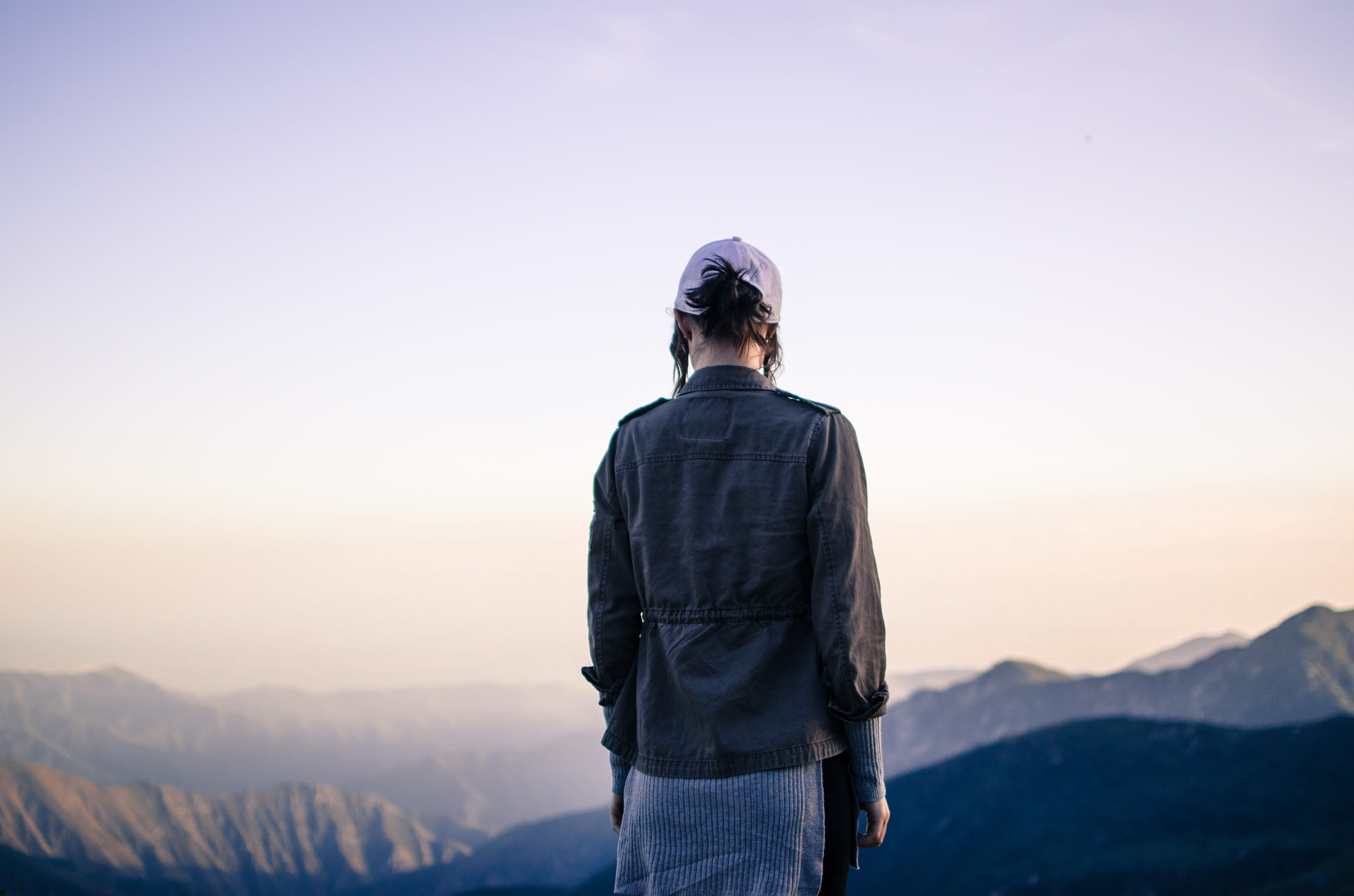 time Of Day, people, copy Space, human Age, cliff, freedom, clothing, outdoors, holiday, rear view, daytime, jacket, mid adult, trip, 4K, natural Phenomenon, HD Wallpaper