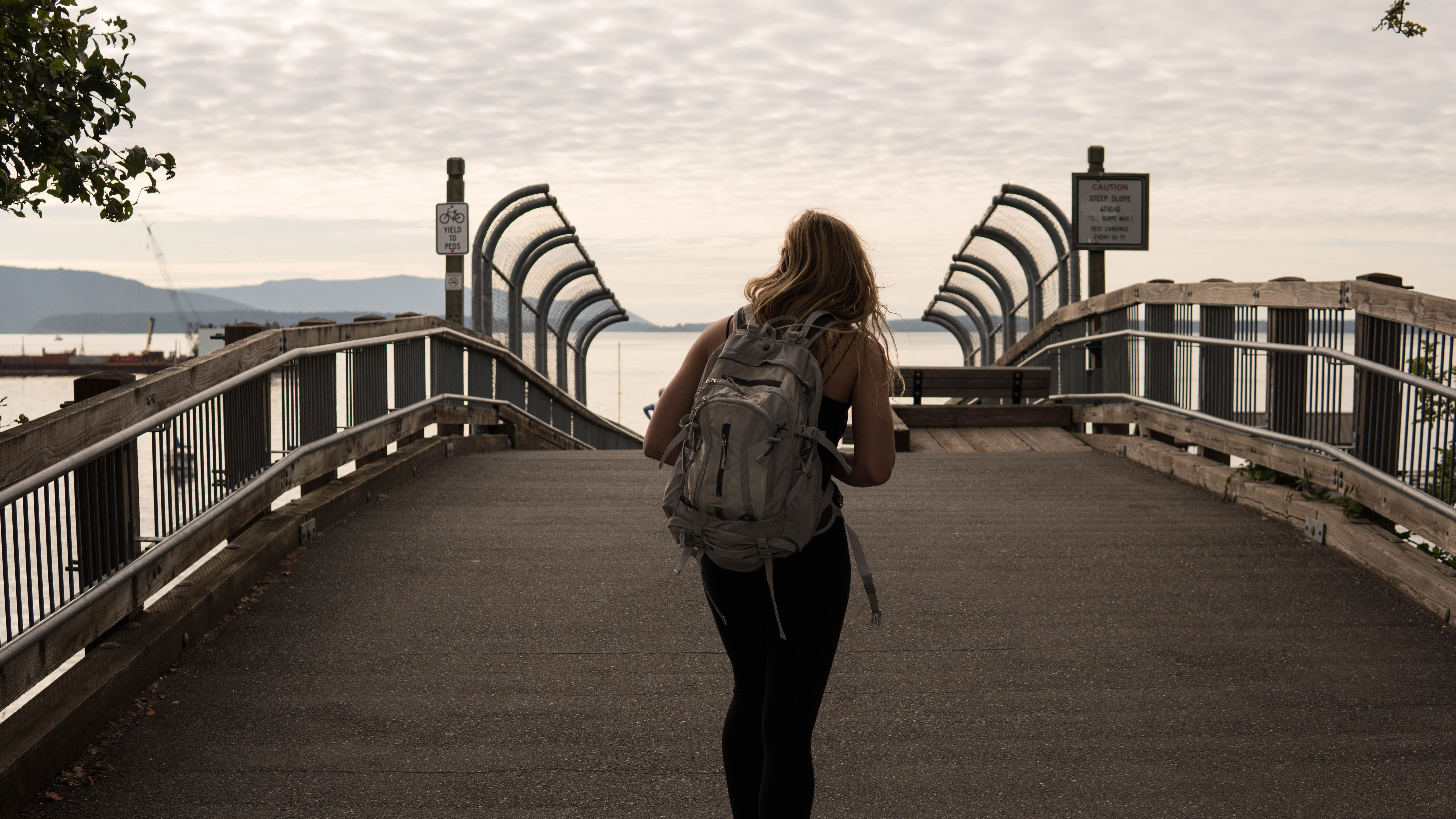 traveling, trevin rudy, person, outdoors, wa, backpack, walk way, 5K, one person, women, rear view, hair, board walk, architecture, grace, leisure activity, HD Wallpaper