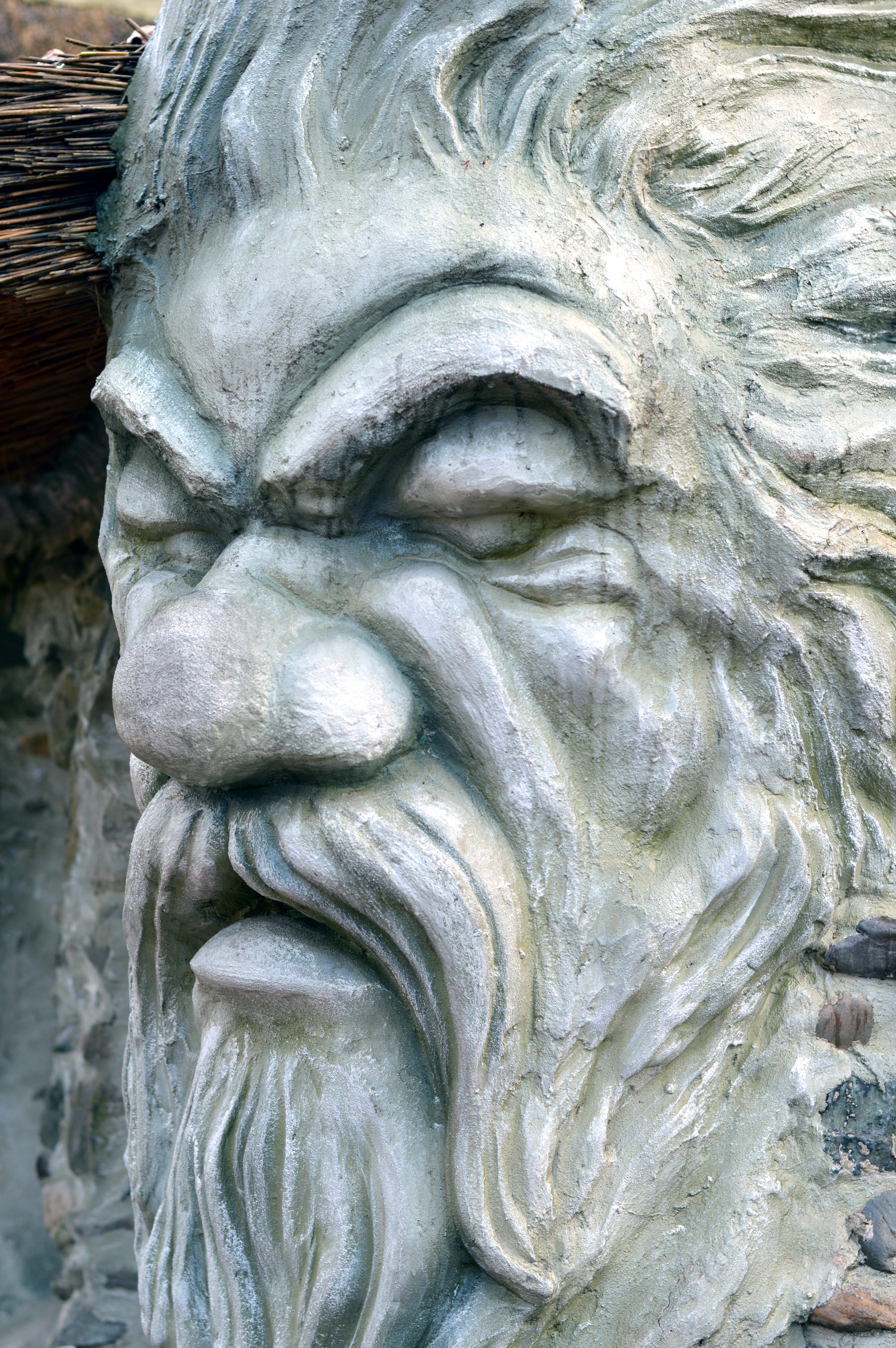 the past, efteling, fantasy, male likeness, weathered, no people, female likeness, large, statue, craft, image, history, angel, day, carving - craft product, Phone HD Wallpaper