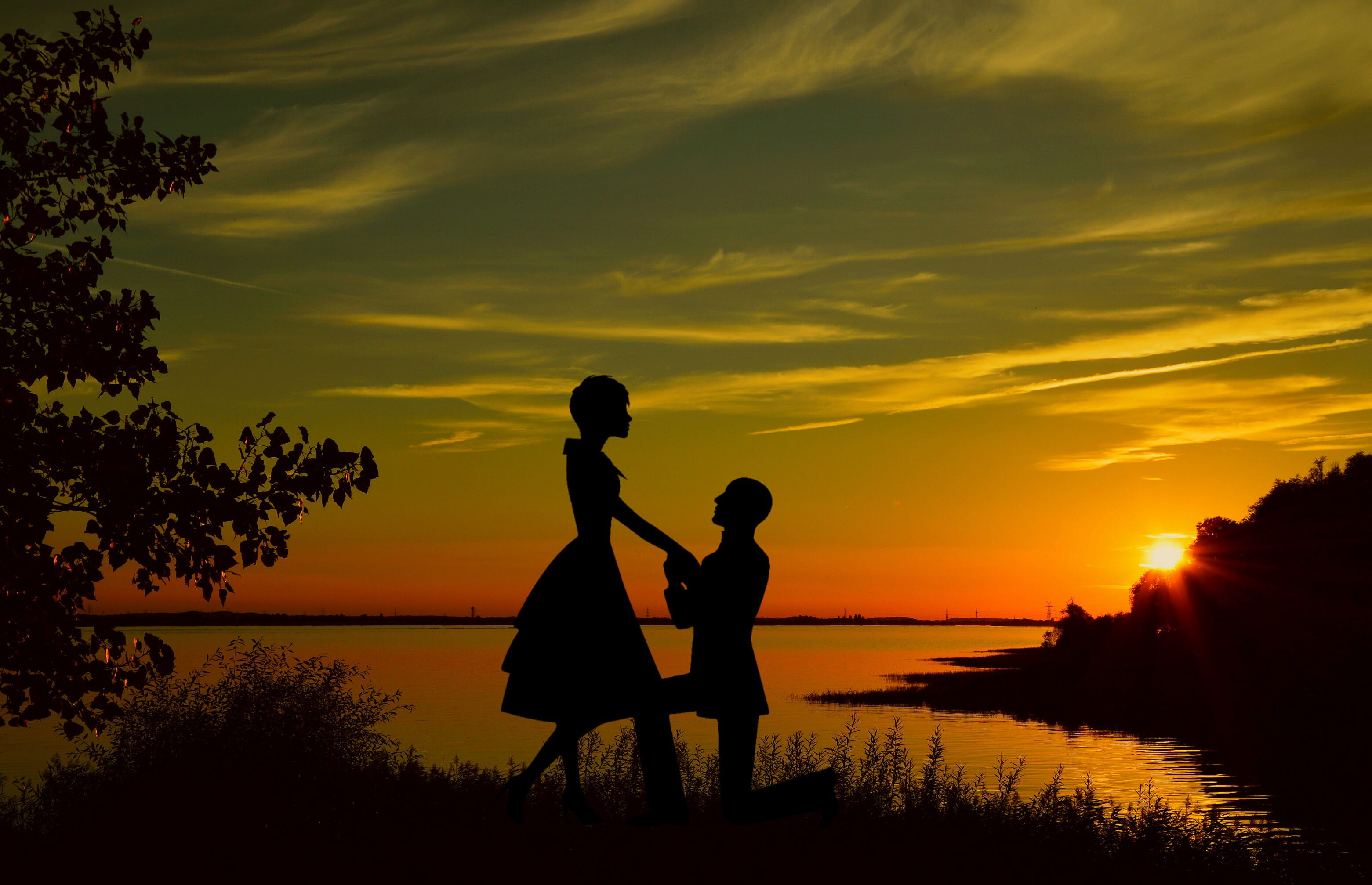 couple, lake, orange color, wife, landscape, beauty in nature, romance, tranquility, silhouette, 2K, sky, real people, couple - relationship, affectionate, HD Wallpaper