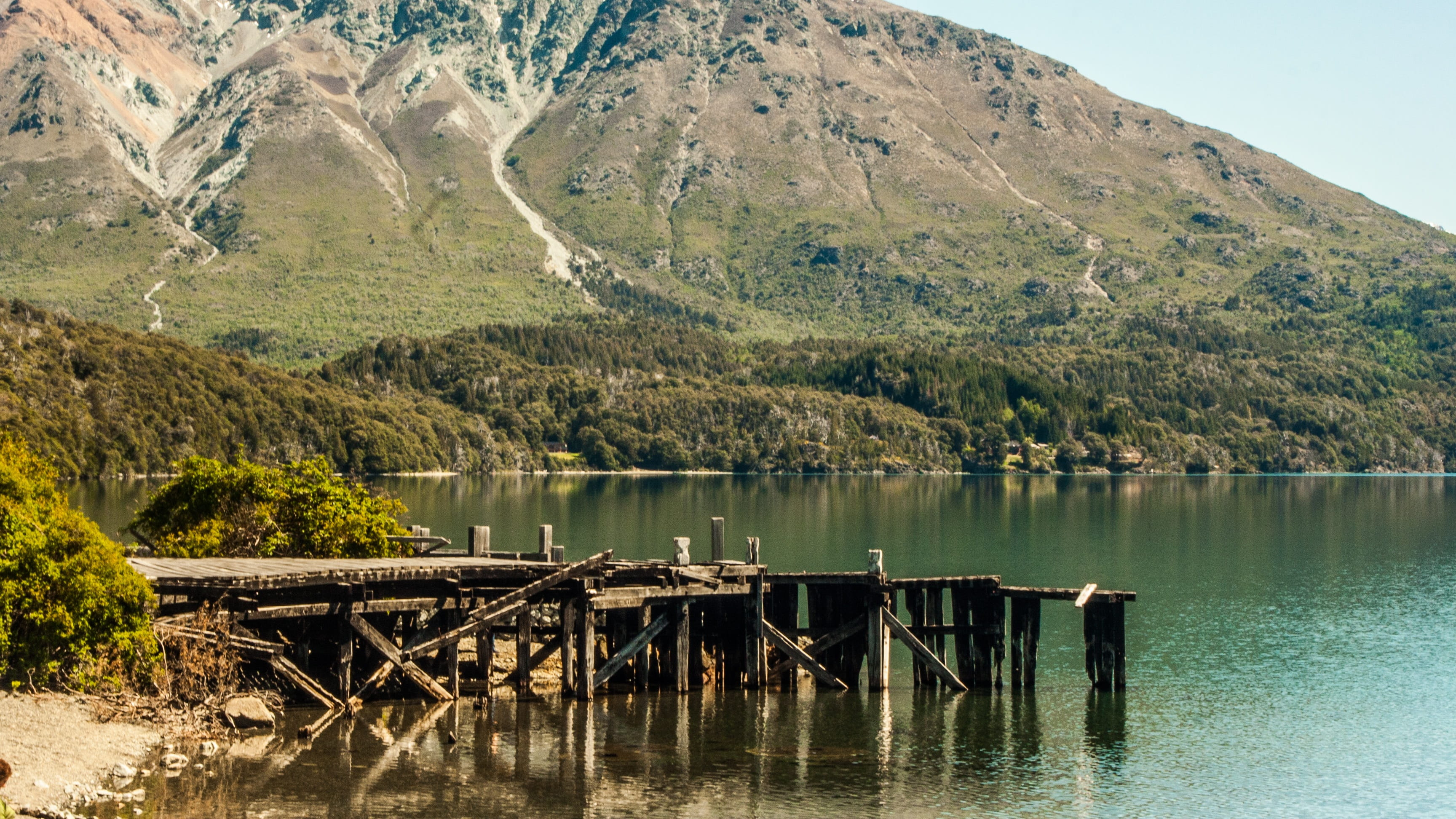 scenic, plant, lake, idyllic, pond, sky, tranquil scene, tranquility, patagonia, reflection, day, tree, non-urban scene, nature, blue, take it easy, mountain range, HD Wallpaper