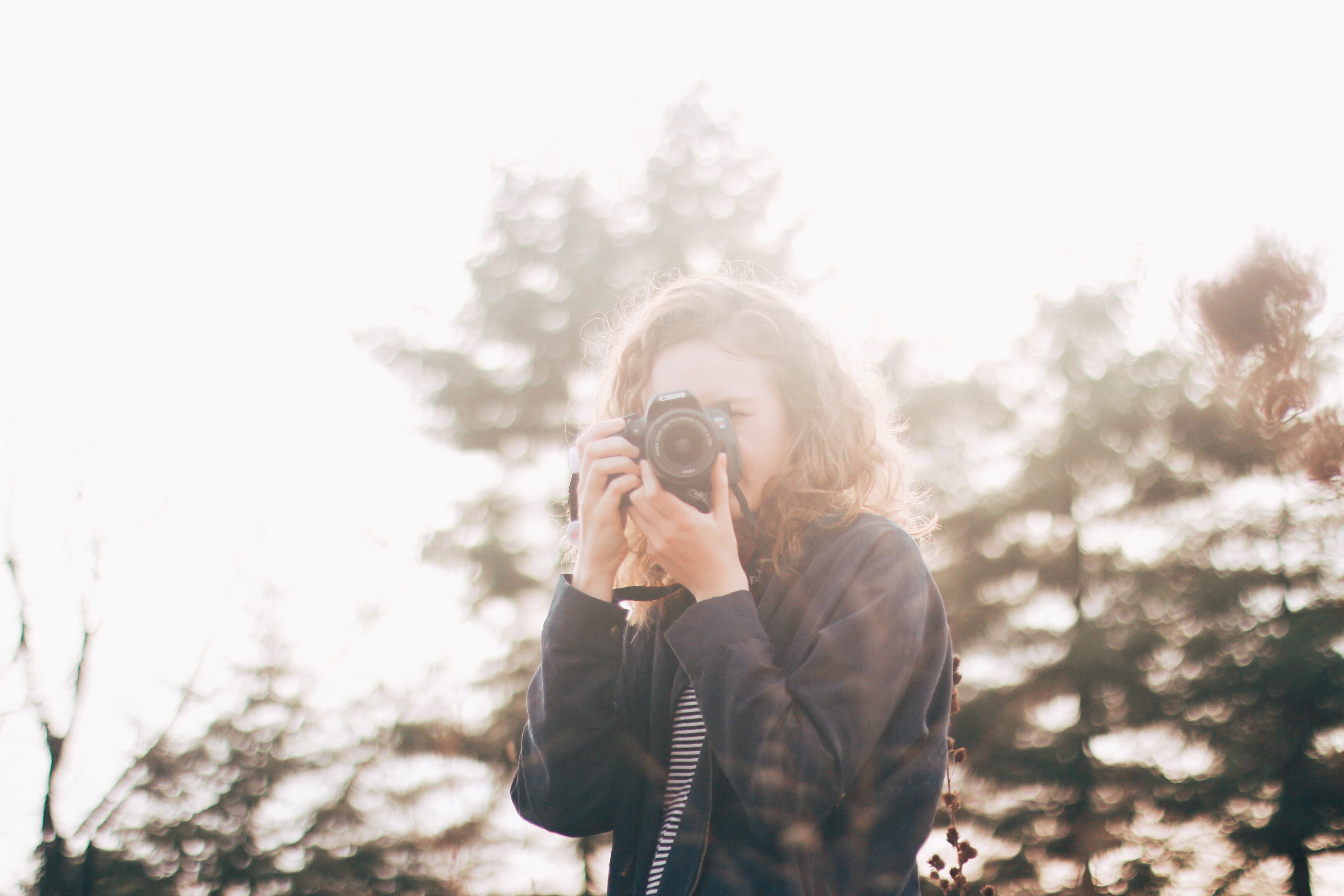 photo, hunting, one person, bird, girl, mammal, human, photography themes, person, front view, holding, standing, digital camera, photographic equipment, HD Wallpaper