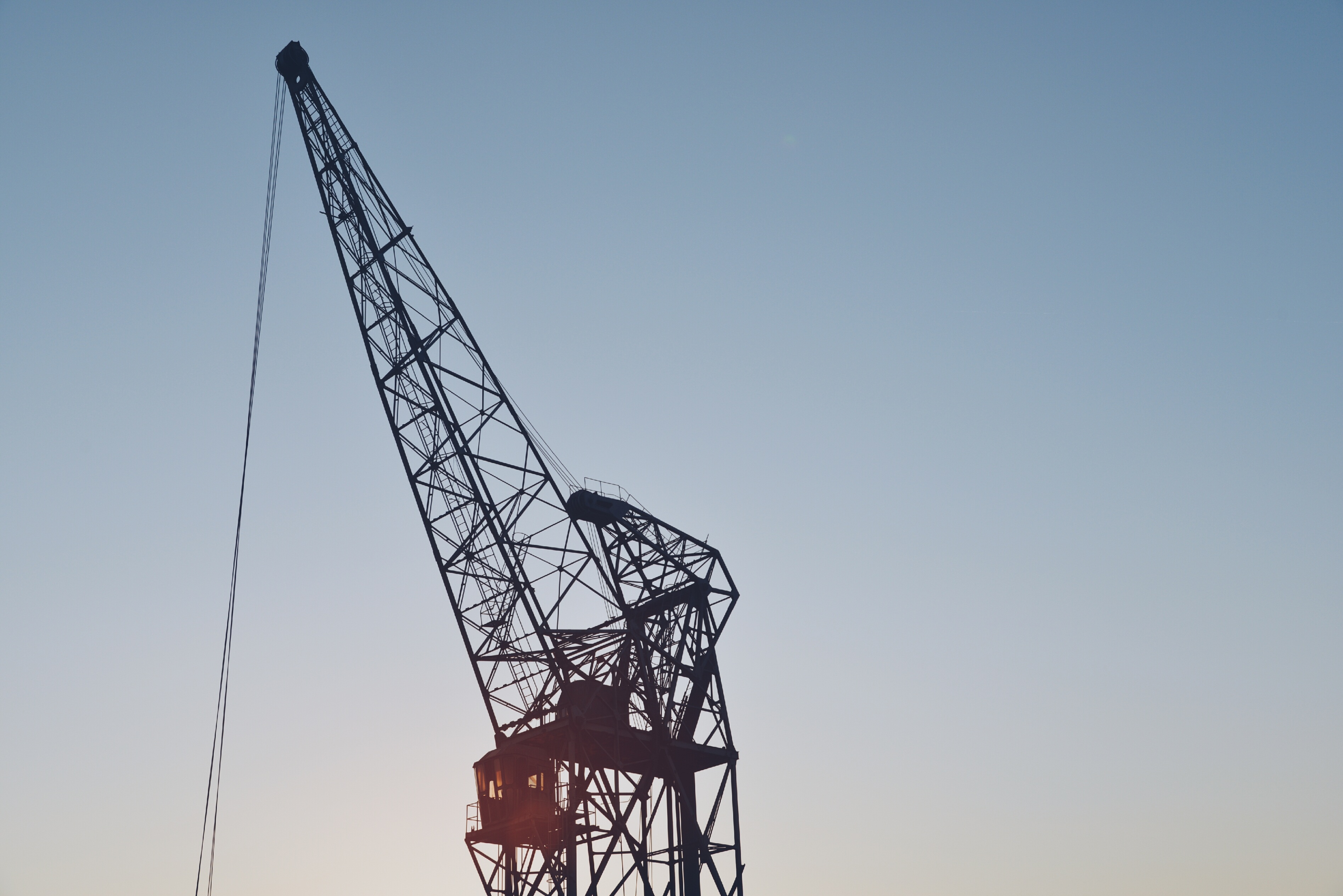 frame, work, steel, no people, structure, skies, industry, building, crane, isolated, copy space, machine, construction site, crane - construction machinery, HD Wallpaper