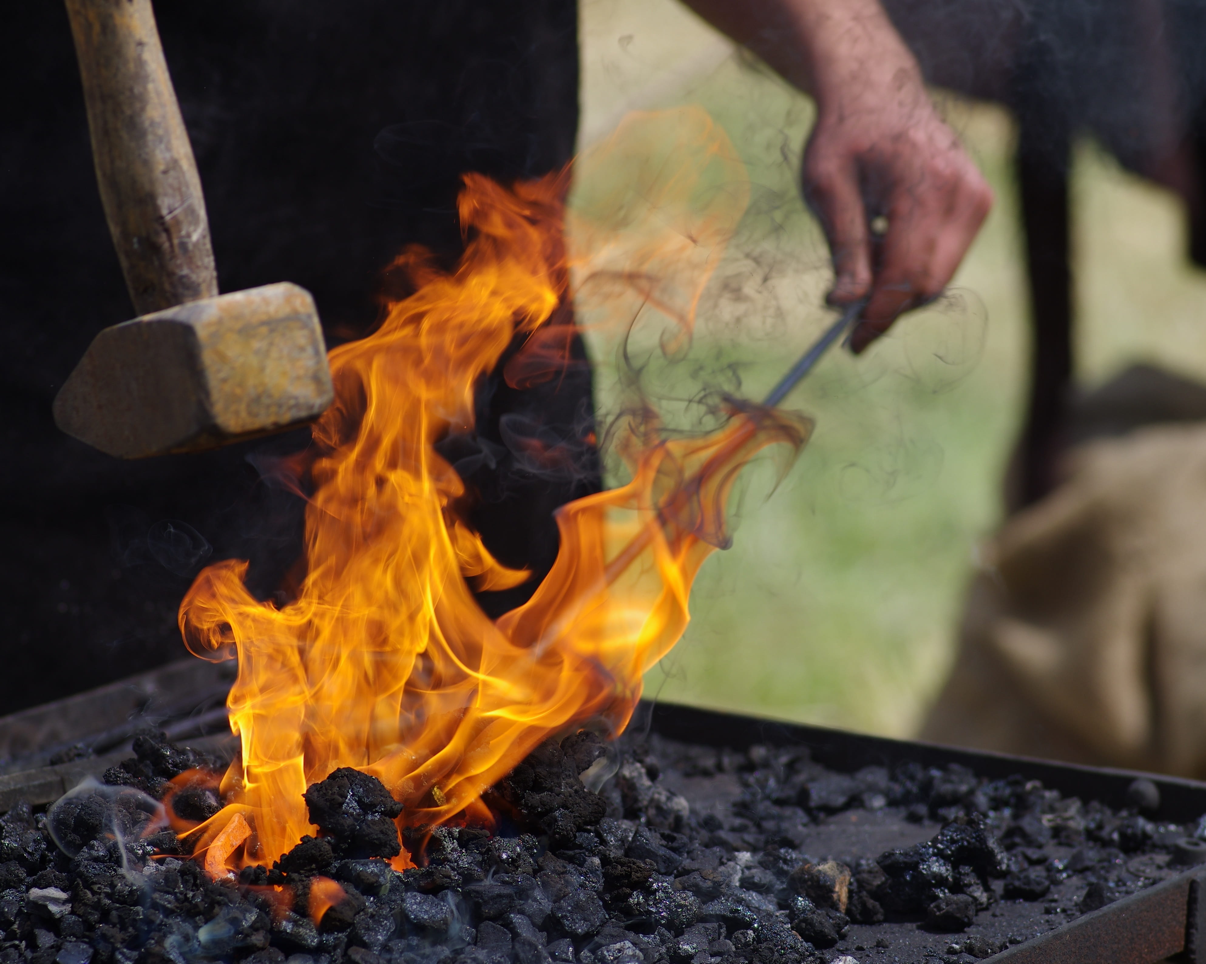 human hand, preparing food, burning, 4K, bonfire, preparation, fire, day, hands, middle ages, glow, lot, man, barbecue grill, eisenwerk, human, blacksmith, HD Wallpaper