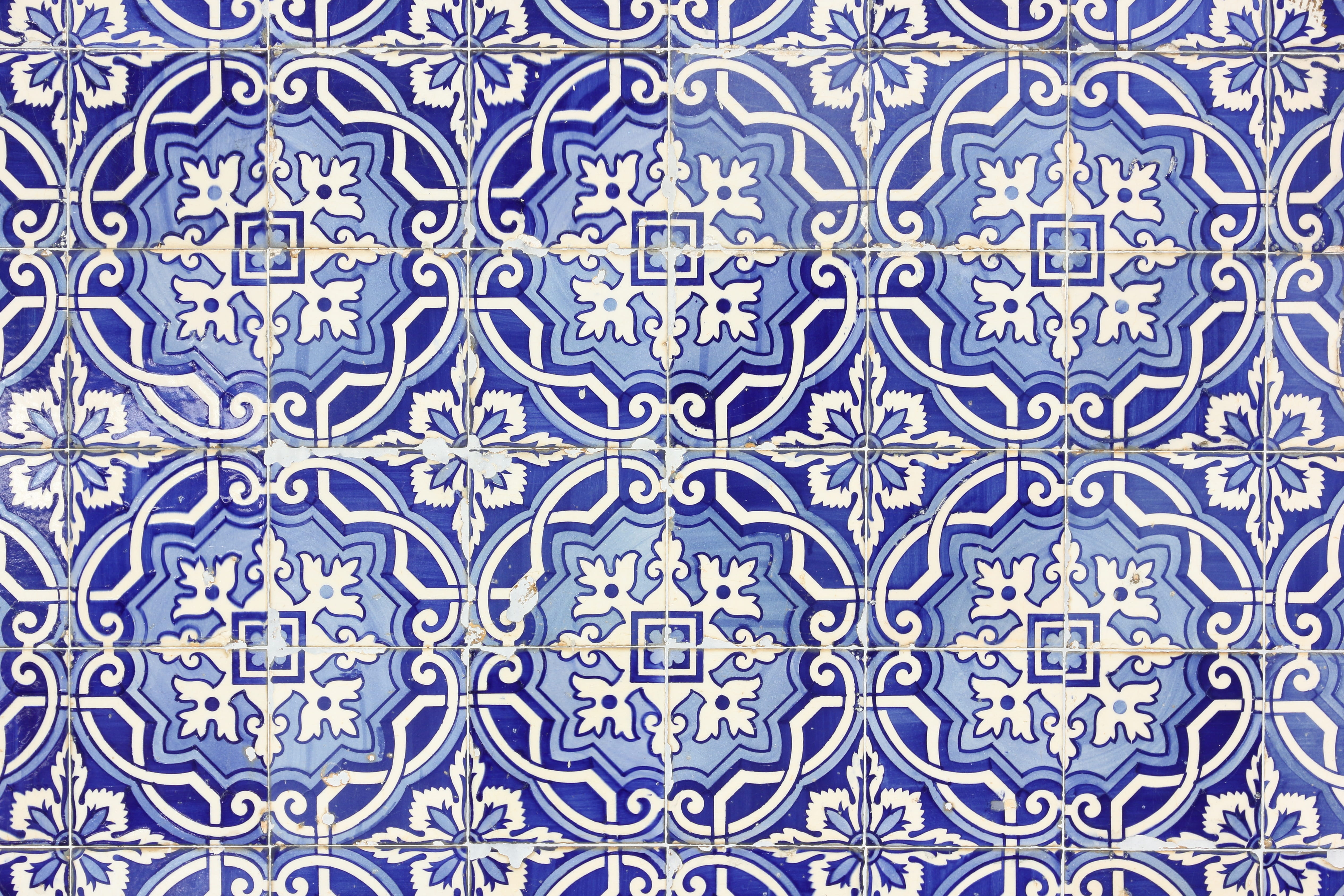 portugal, built structure, floral pattern, backgrounds, flooring, covering, craft, 4K, indoors, tile, design, ornate, mosaic, pattern, no people, close-up, HD Wallpaper