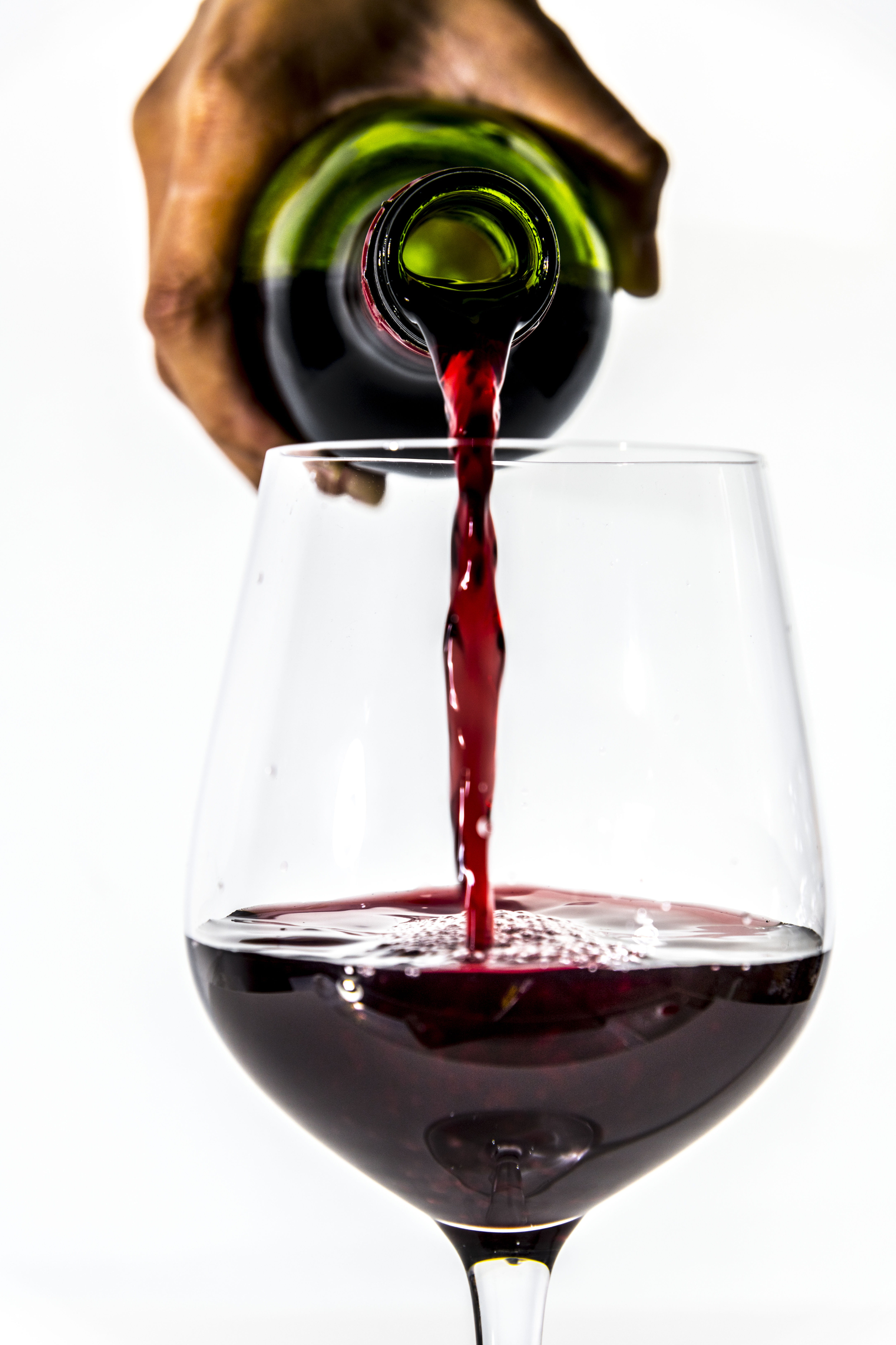 freshness, indoors, food and drink, 5K, no people, macro, wine bottle, alcoholic beverage, liquid, drink, studio shot, container, wineglass, still life, Phone HD Wallpaper