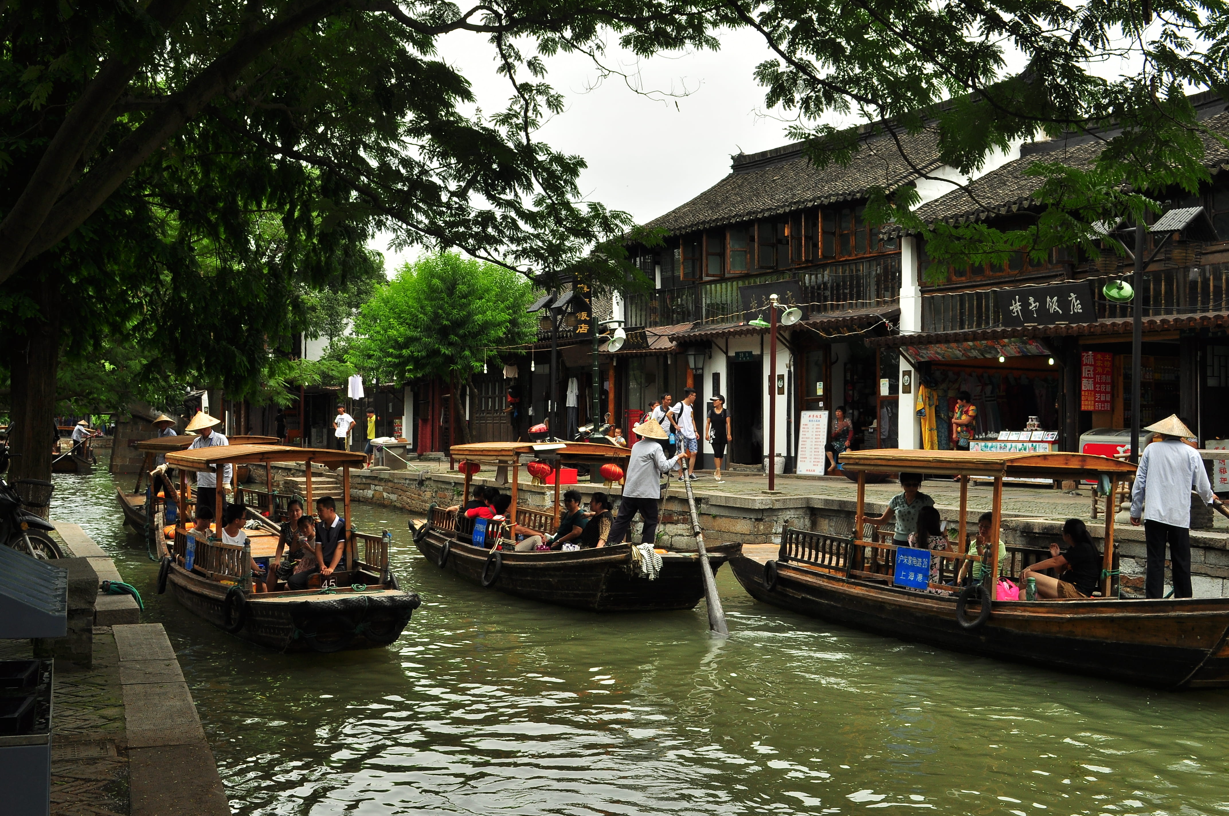 village, building exterior, day, crowd, tree, nature, adult, plant, transportation, mode of transportation, china, waterfront, water, large group of people, HD Wallpaper