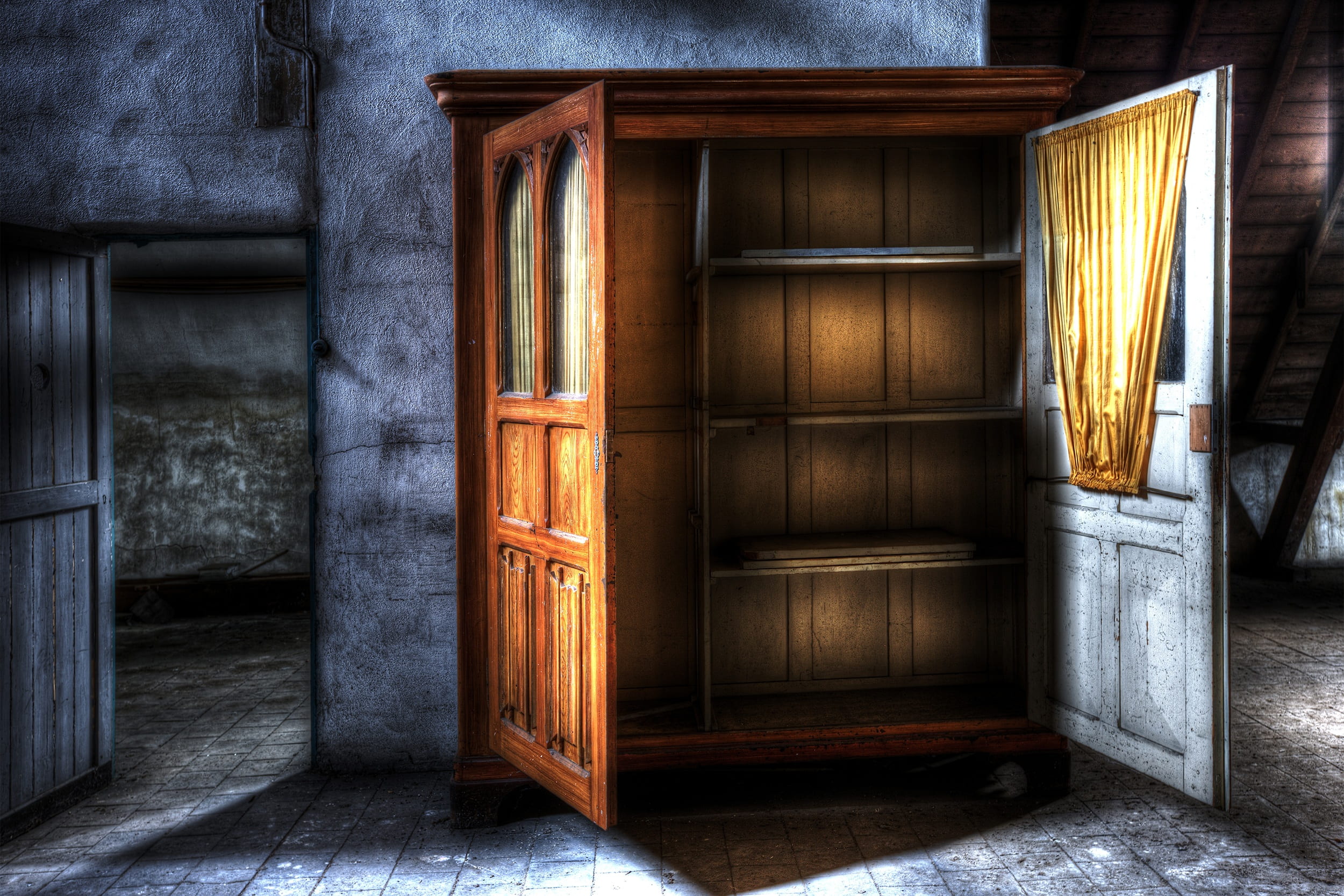 wood - material, closed, entrance, outdoors, closet, cabinet, old, no people, architecture, brown, expiration, opened, day, 1080P, house, absence, window, HD Wallpaper