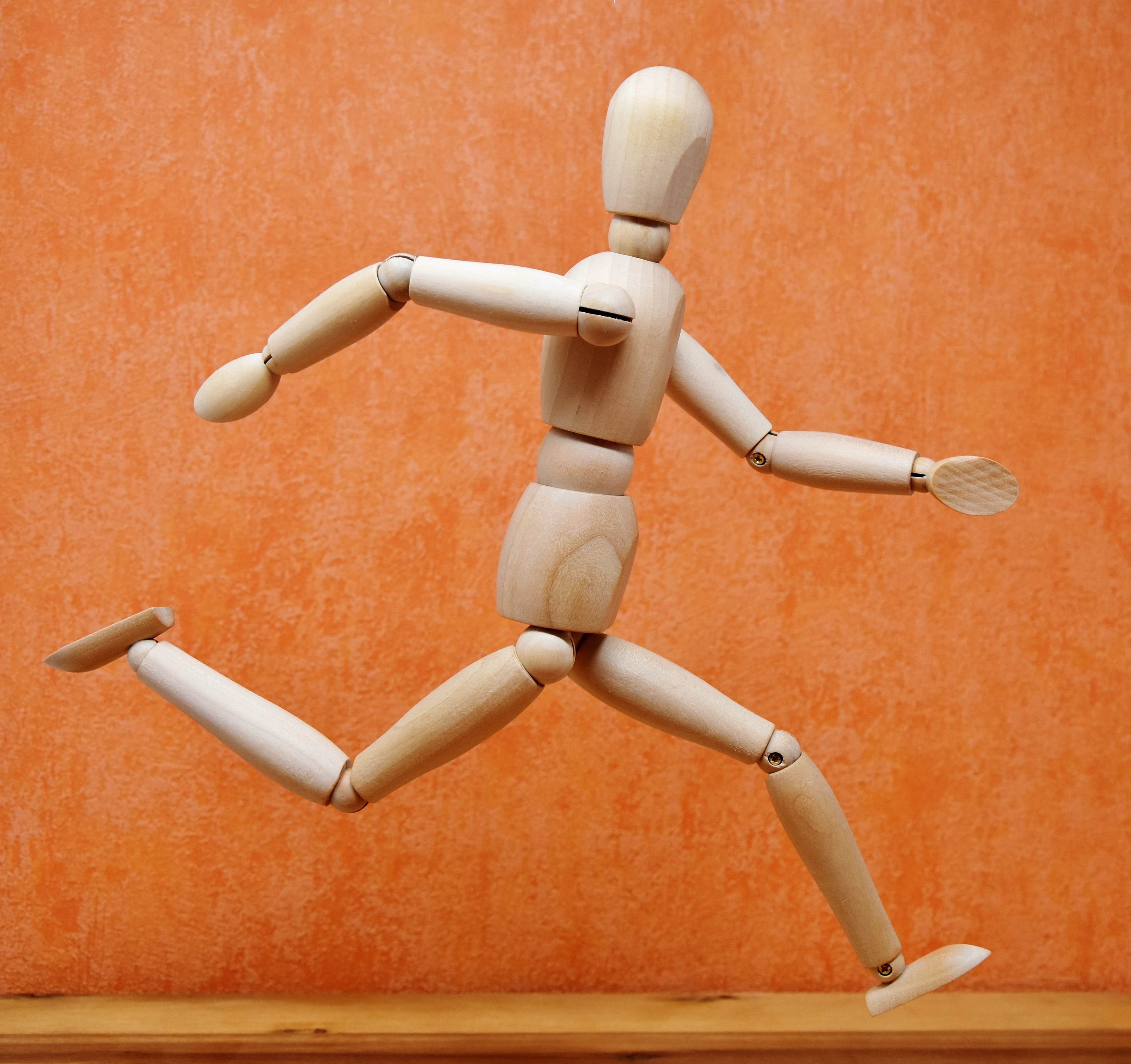 runners, colored background, connection, creativity, figurine, robot, competition, race, running, convenience, puppet show, 4K, figure, holzfigur, design, HD Wallpaper