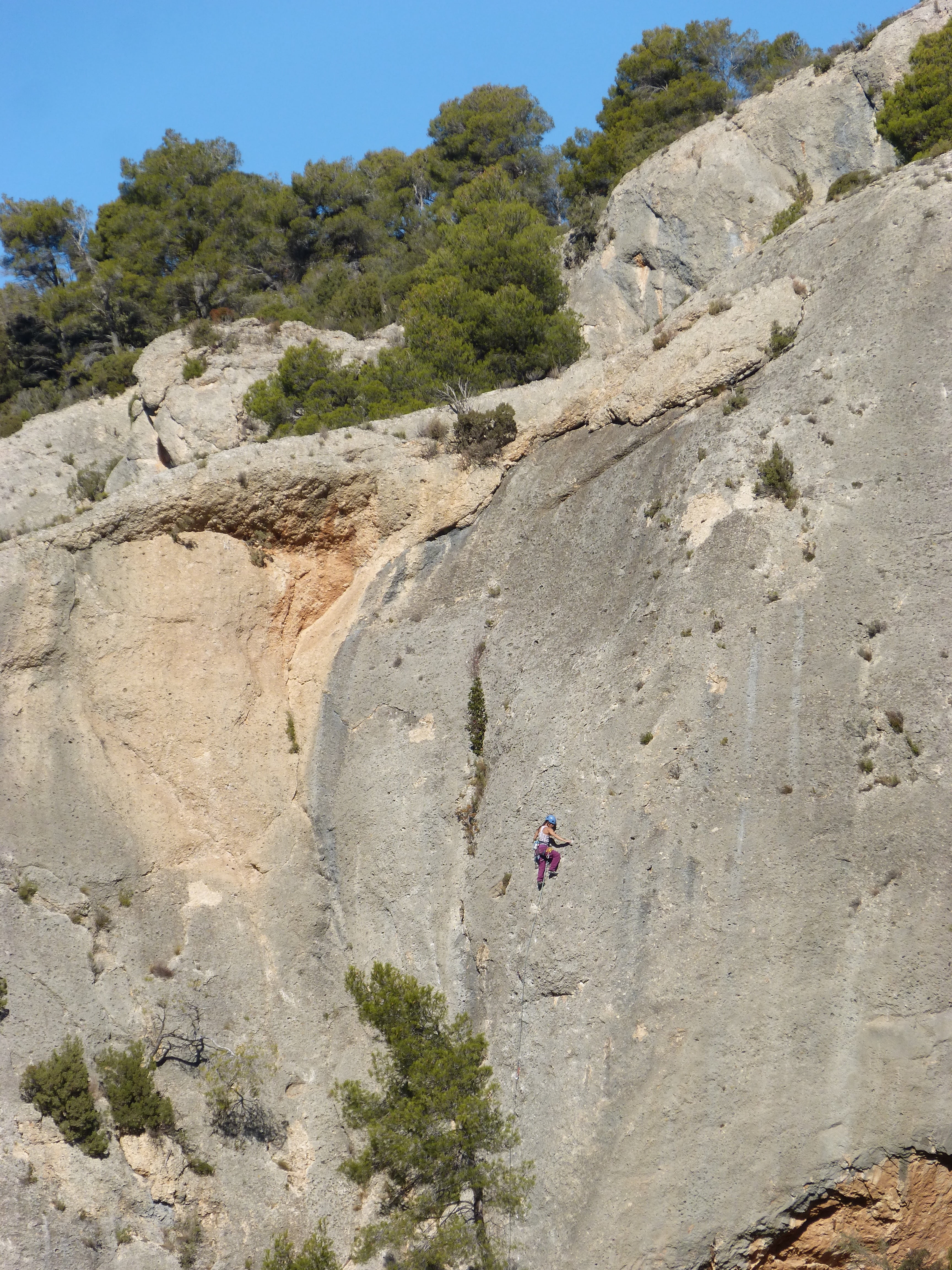 extreme sports, climbers, one person, margalef, outdoors, plant, formation, adventure, harness, scalar, mountain, solid, escalation, day, real people, nature, Phone HD Wallpaper
