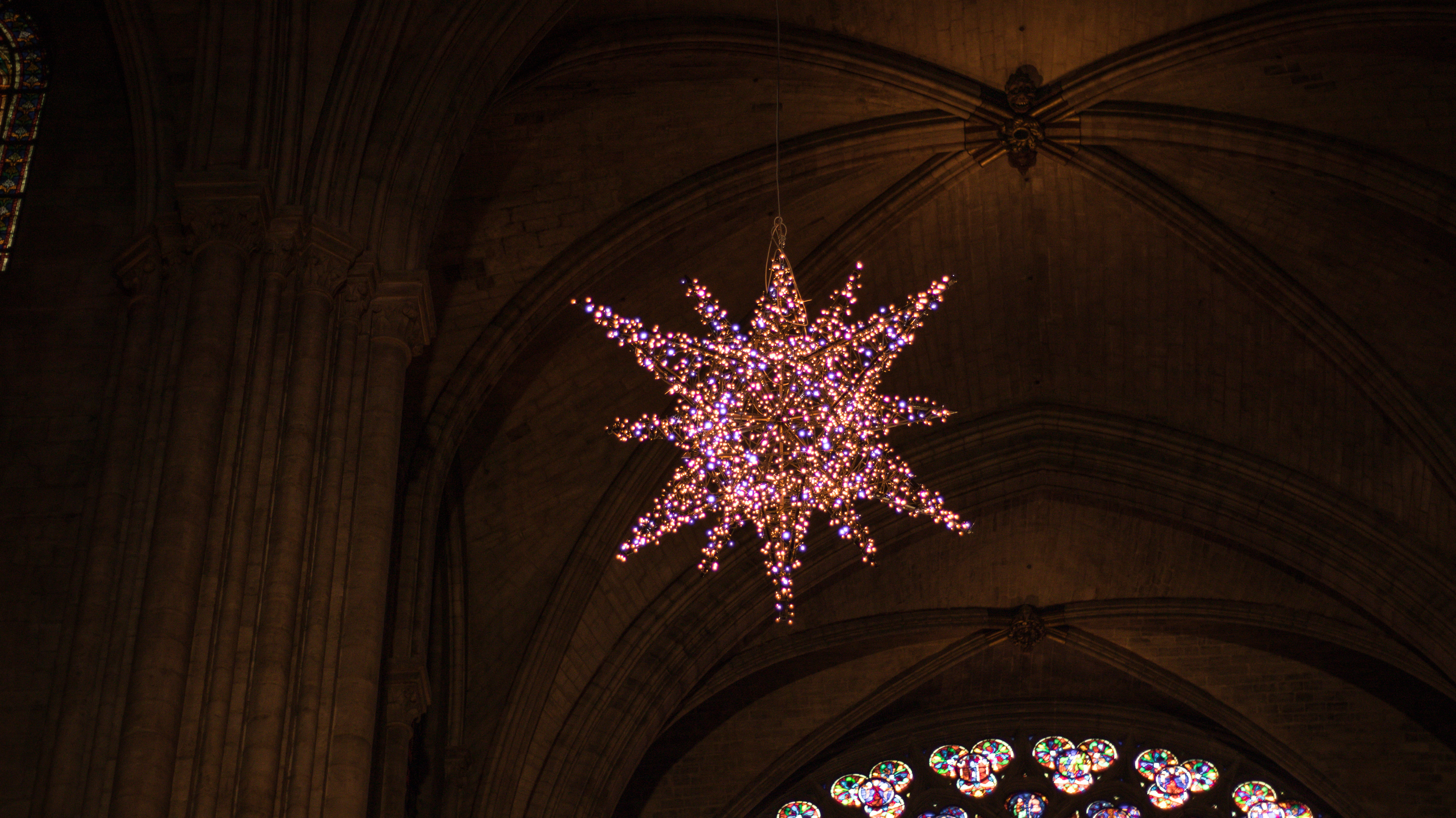 calm, notre, soothing, ceiling, paris, star, arch, bokeh, belief, building, indoors, no people, illuminated, wood - material, dame, travel, religion, 5K, HD Wallpaper
