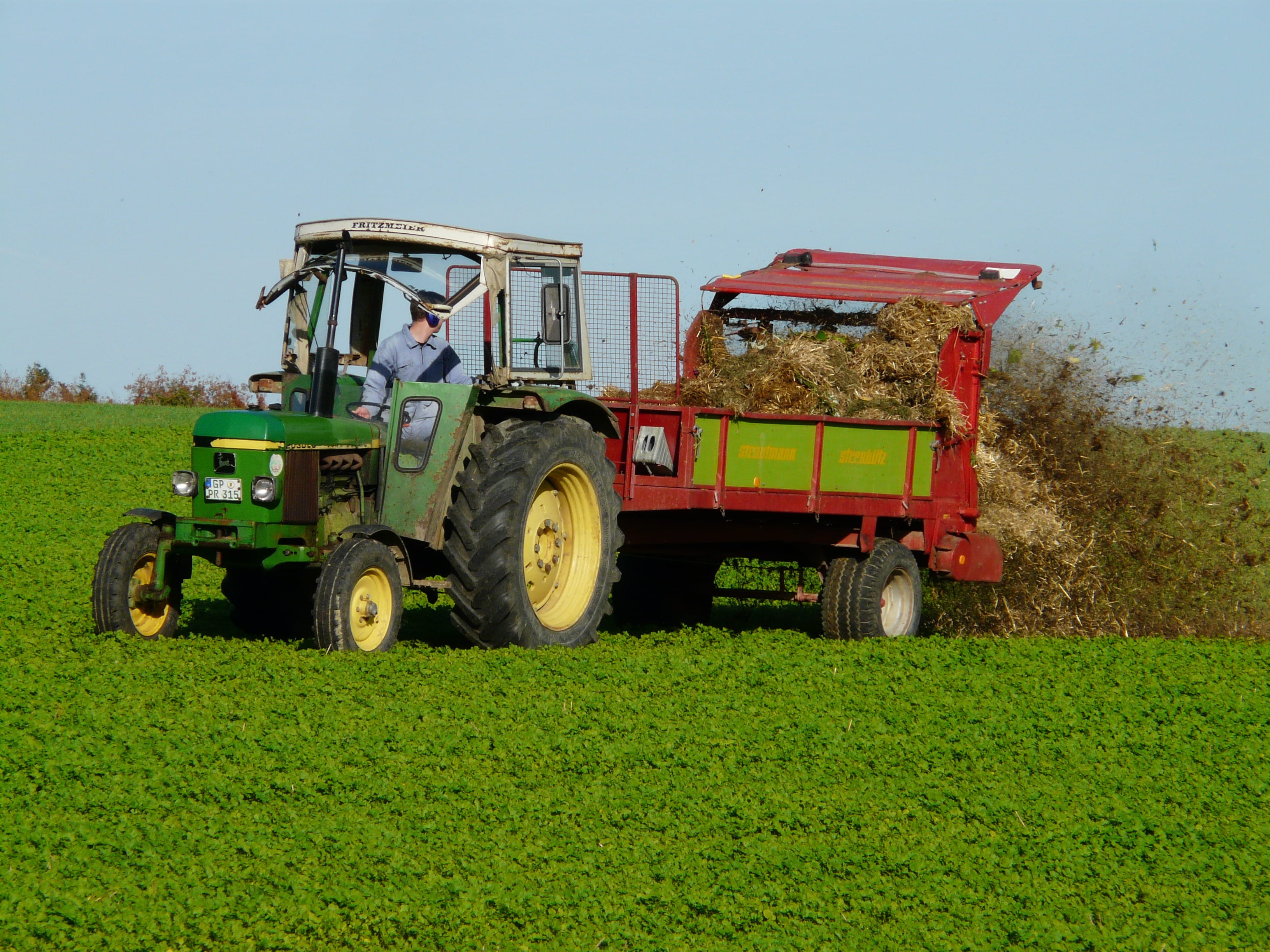 person, occupation, work, landscape, Tractor, straw manure, rural scene, gardening, 2K, riding, growth, sky, animal, fruitful, cultivation, cow manure, HD Wallpaper