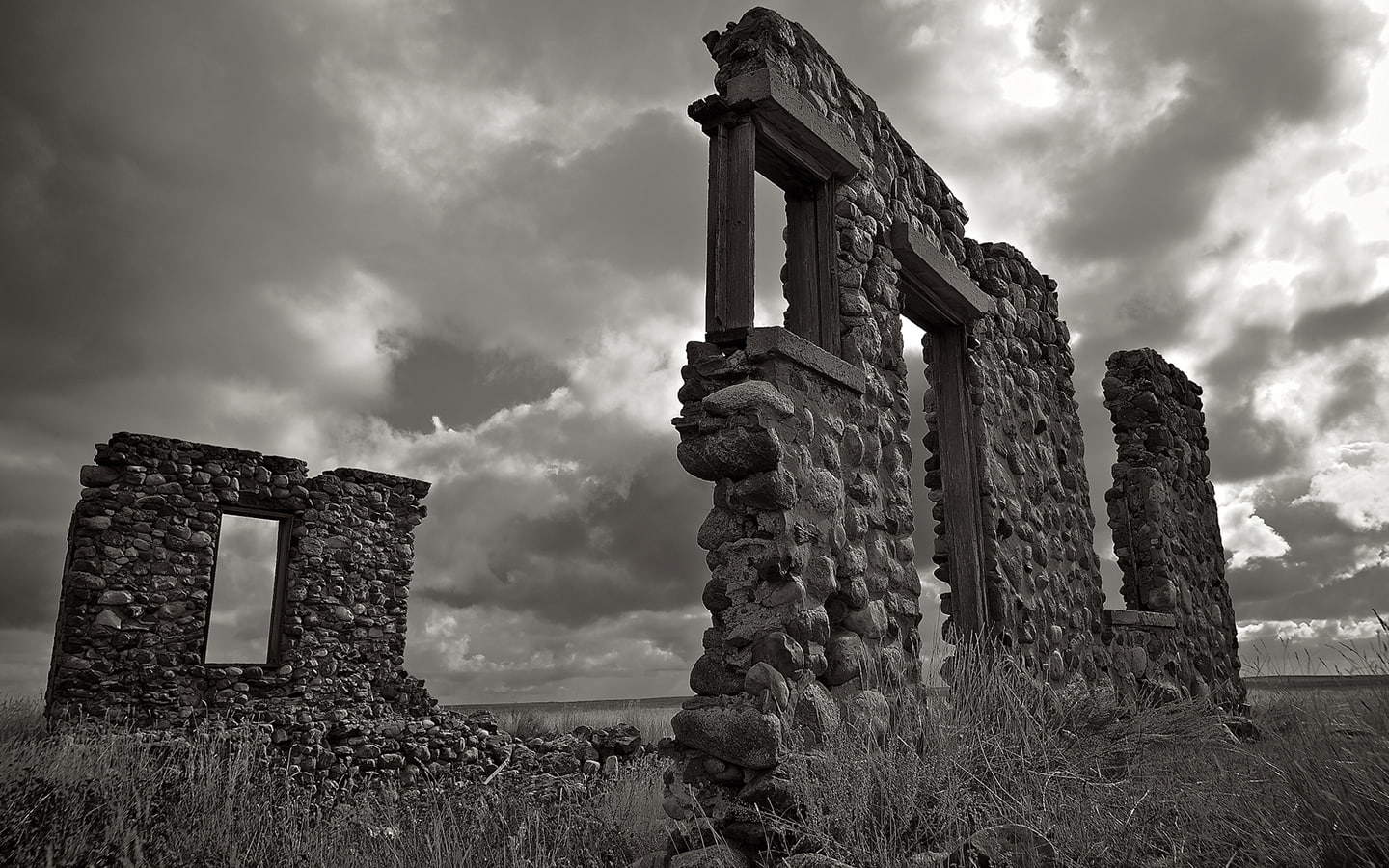 deserted, nature, bw, abandon, 720P, hd, decay, ruins, urban, HD Wallpaper