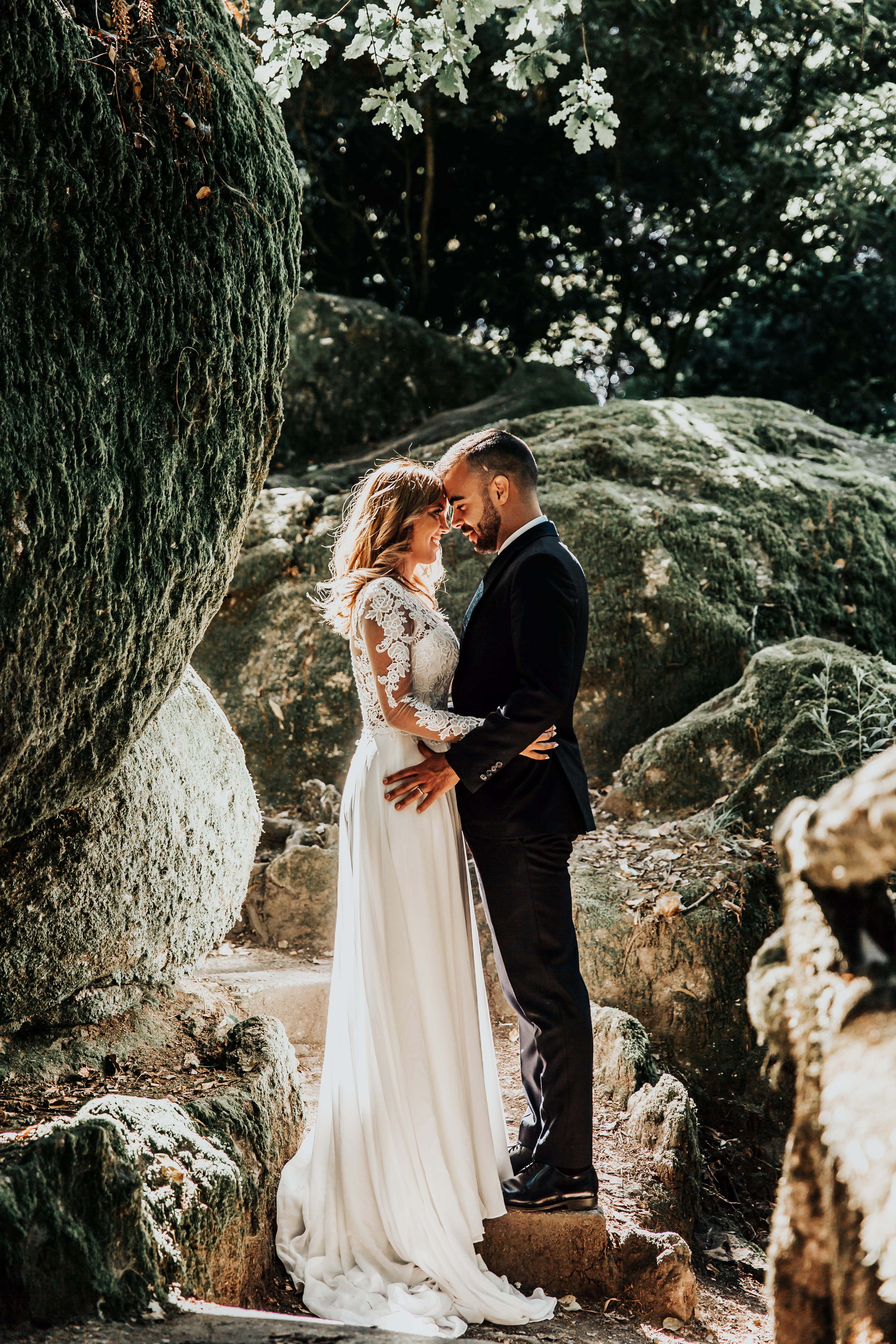 nature, wife, bouquet, bridegroom, wedding dress, dress, person, romance, laughing, married, gray, outdoor, embracing, event, emotion, positive emotion, Phone HD Wallpaper